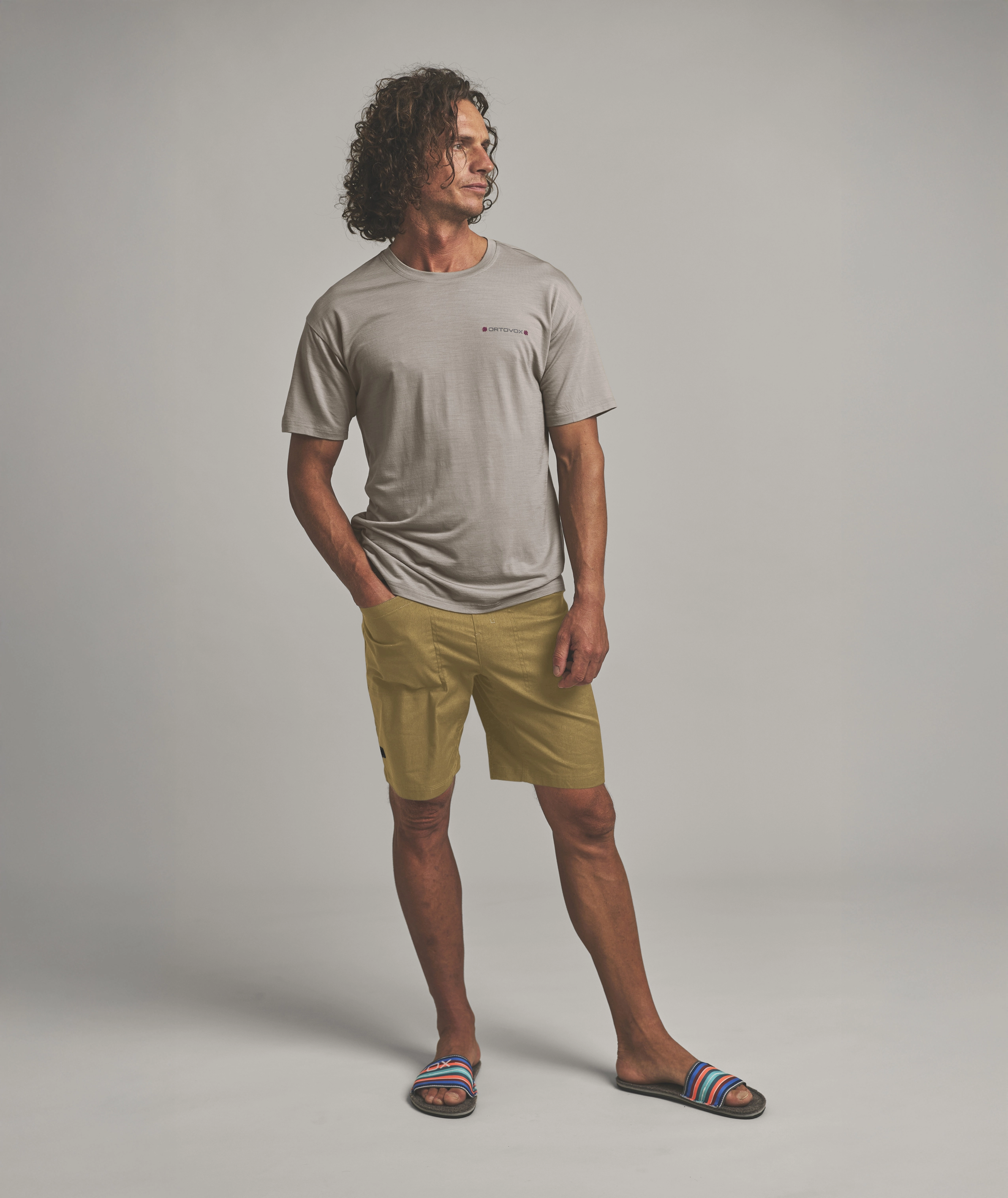 AFFINITY SHORTS M t-shirt, shorts, sand beige, casual wear, sandals