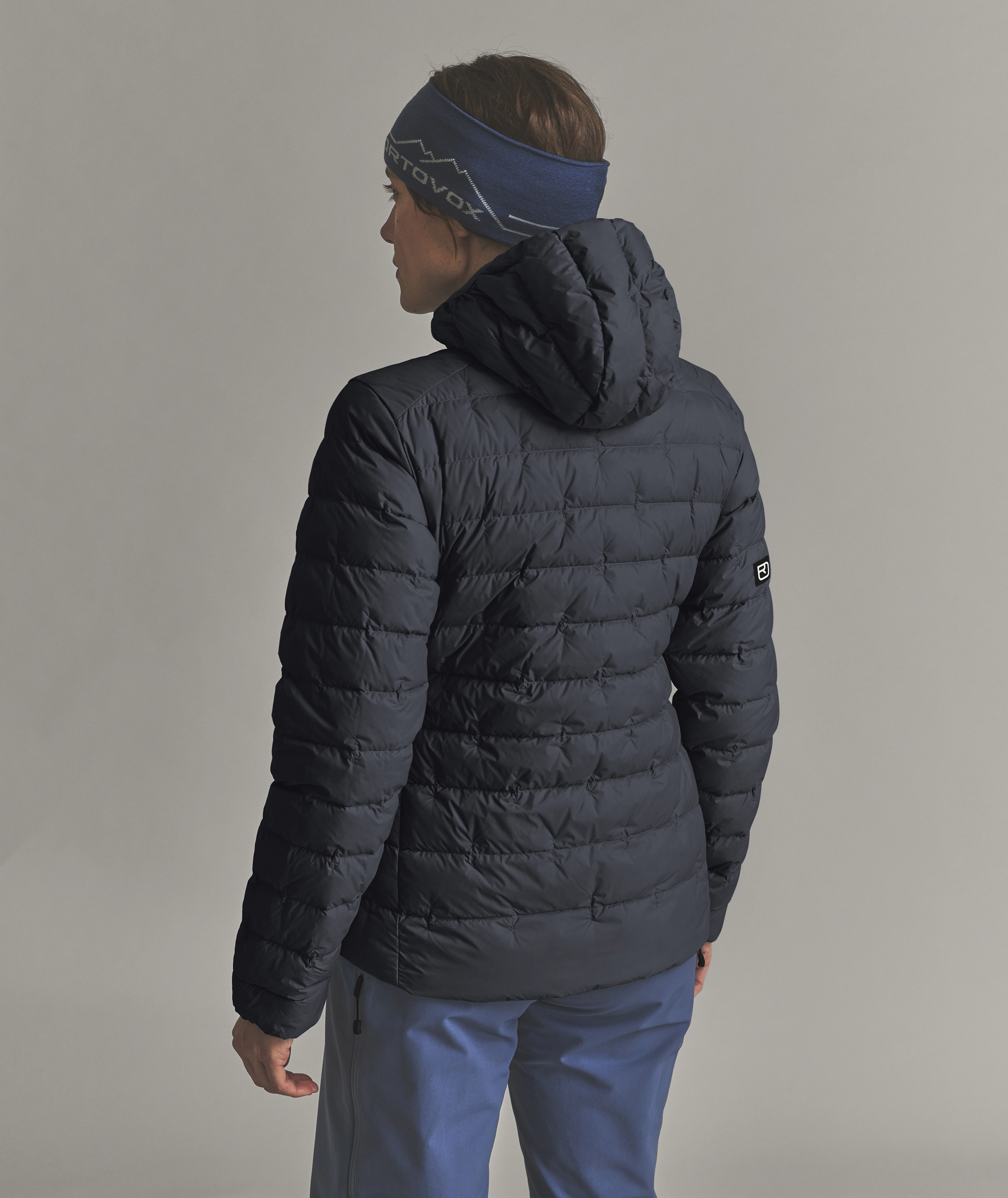 DOWNWOOL 180 HOODED JACKET W