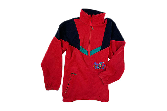 221206_Historienseite_Bilder_661x440_LRZ_1993 Fleece, Coat, Jacket, Hood, Sweatshirt