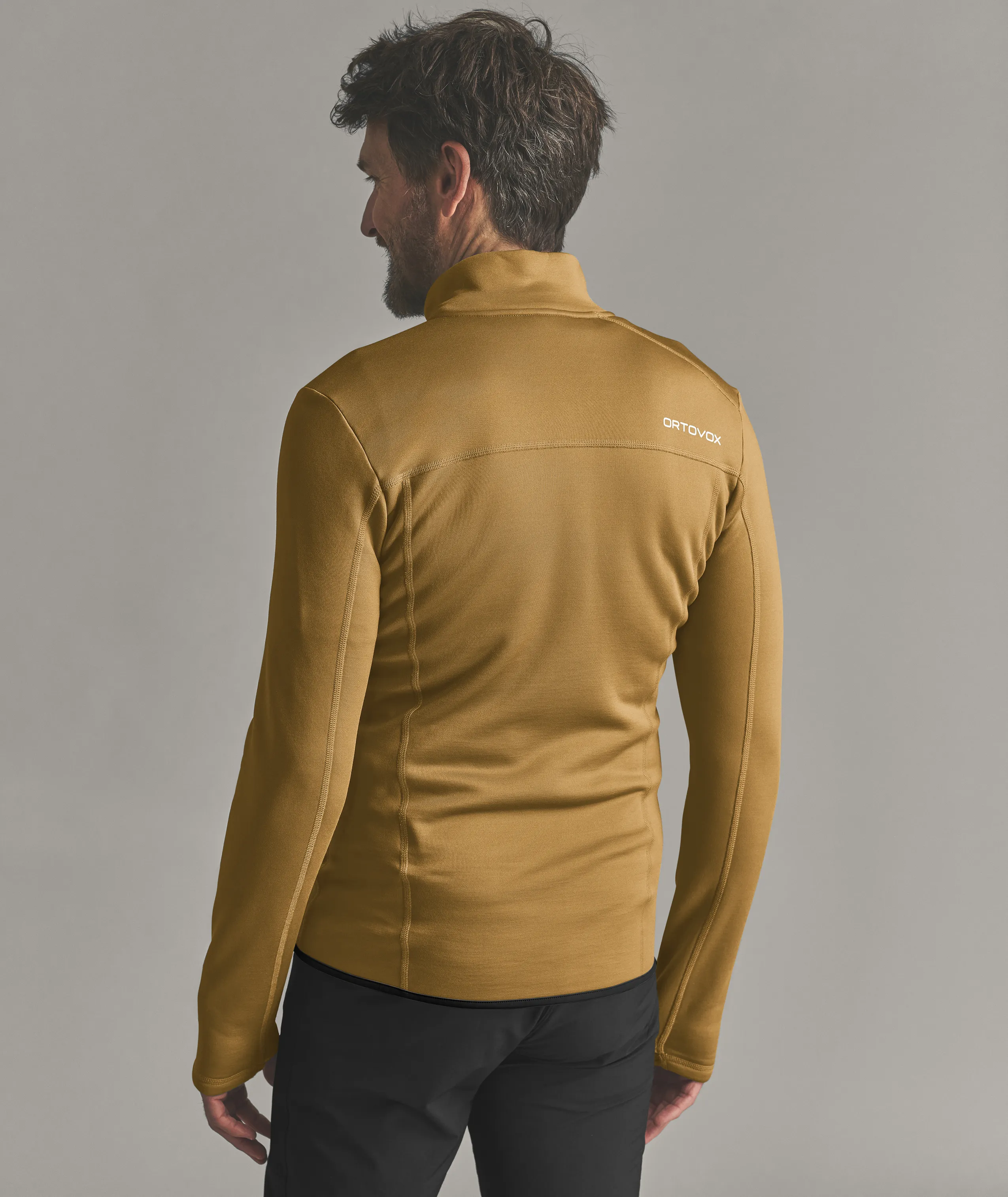 fleece jacket, golden brown, long sleeve, back view, fitness apparel