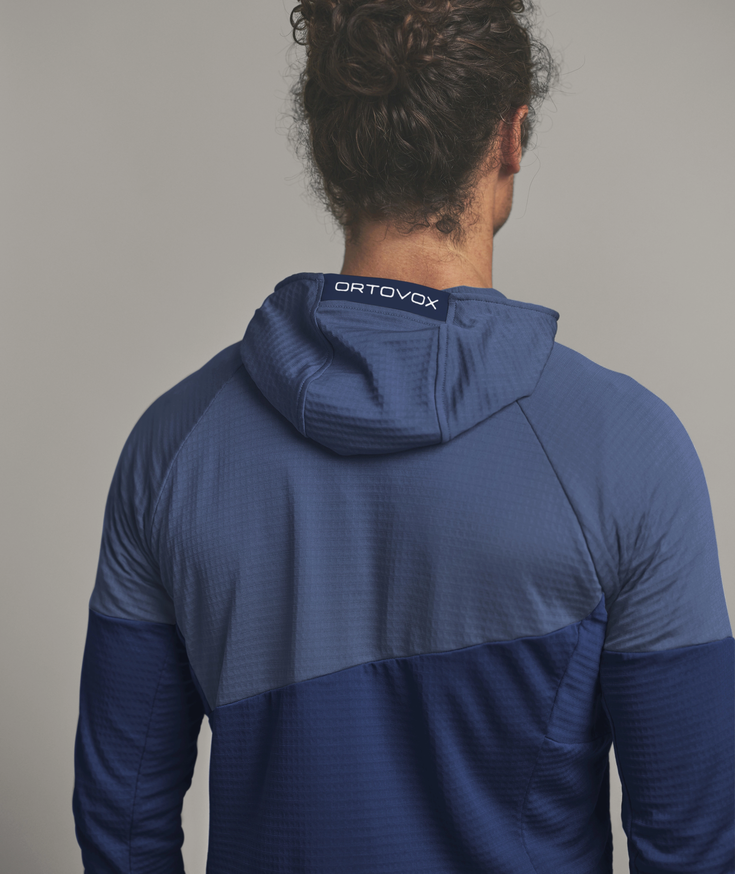 87105-54201-FLEECE_LIGHT_GRID_HOODY_M-D-05.jpg 87105-54201-FLEECE_LIGHT_GRID_HOODY_M-D-05.jpg, hoodie, back, blue, hood, jacket
