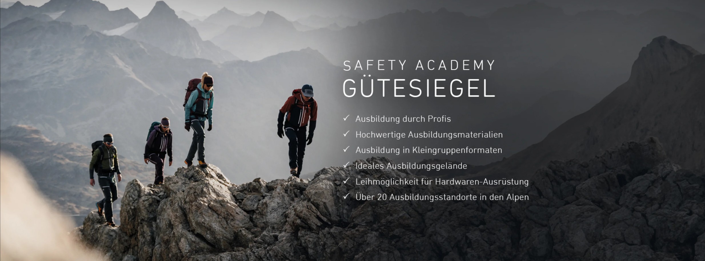 Mountaineering_Banner_Deutsch Hiking, Person, Glove, Peak, Photography