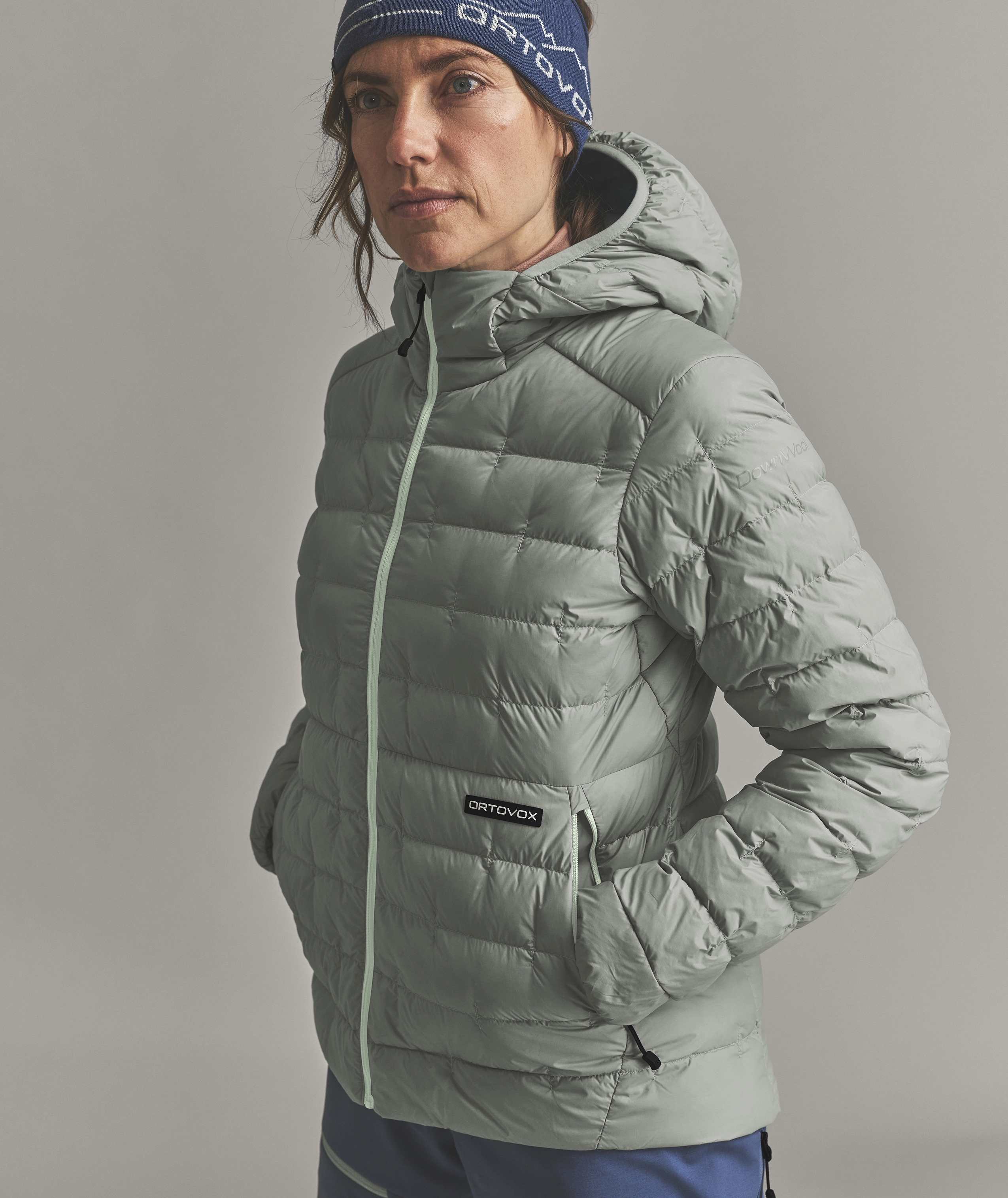 DOWNWOOL 180 HOODED JACKET W DOWNWOOL 180 HOODED JACKET W