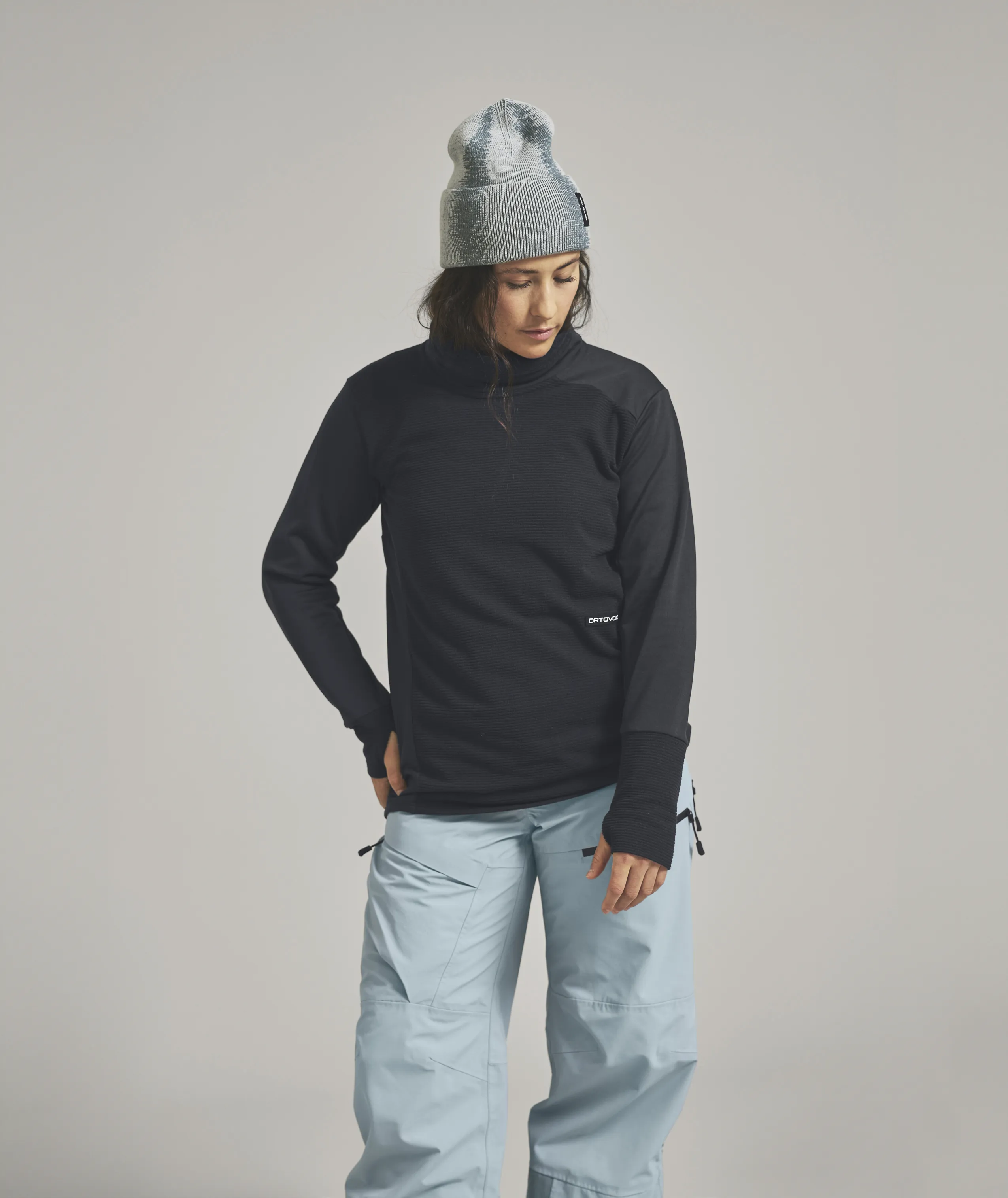 87261-FLEECE_CORD_LONGSLEEVE_W-D-01.jpg 87261-FLEECE_CORD_LONGSLEEVE_W-D-01.jpg