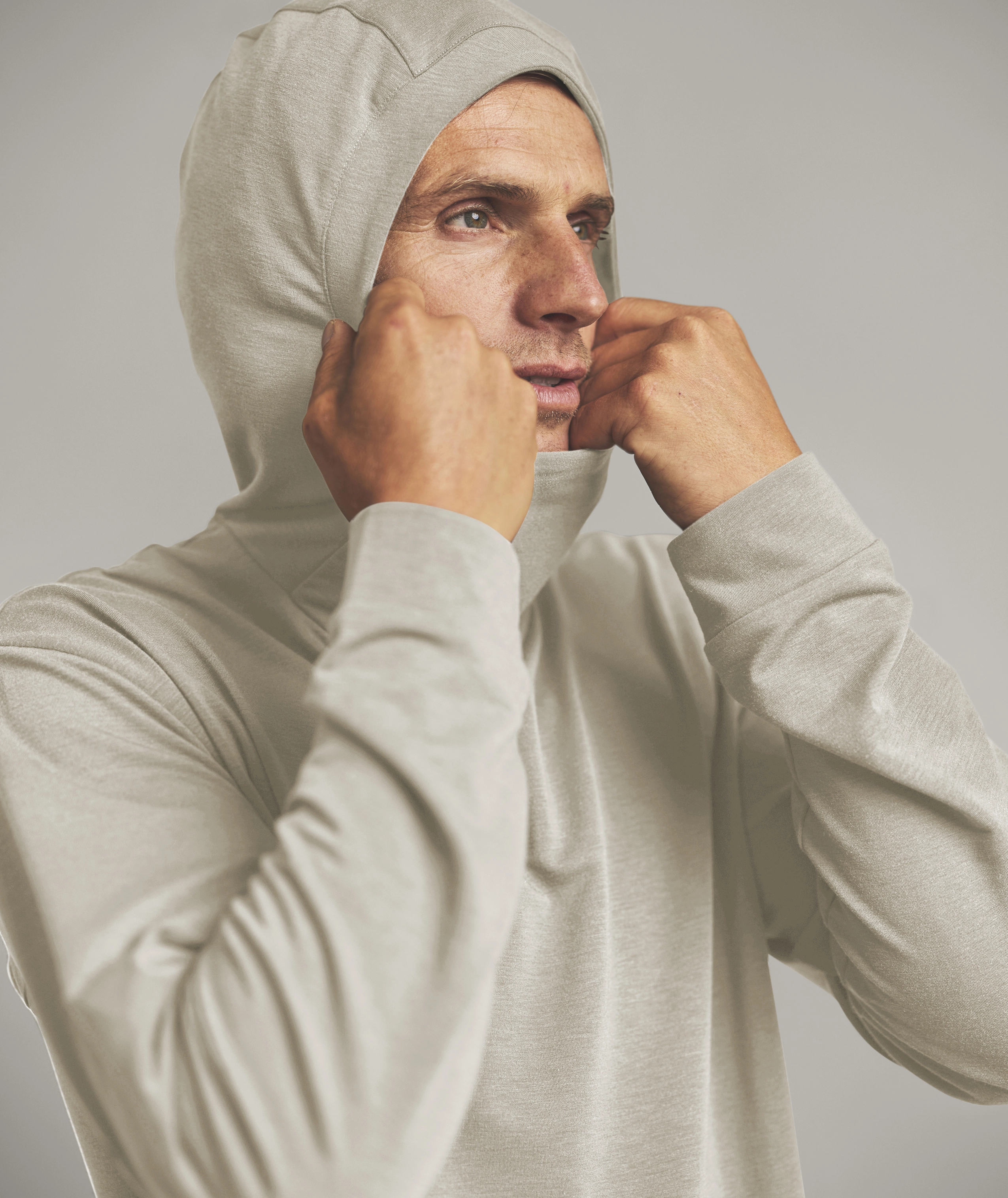 87123-00201-AFFINITY_HOODY_M-D-02_1.jpg 87123-00201-AFFINITY_HOODY_M-D-02_1.jpg, hoodie, hood, sweatshirt, long-sleeve, neutral-gray