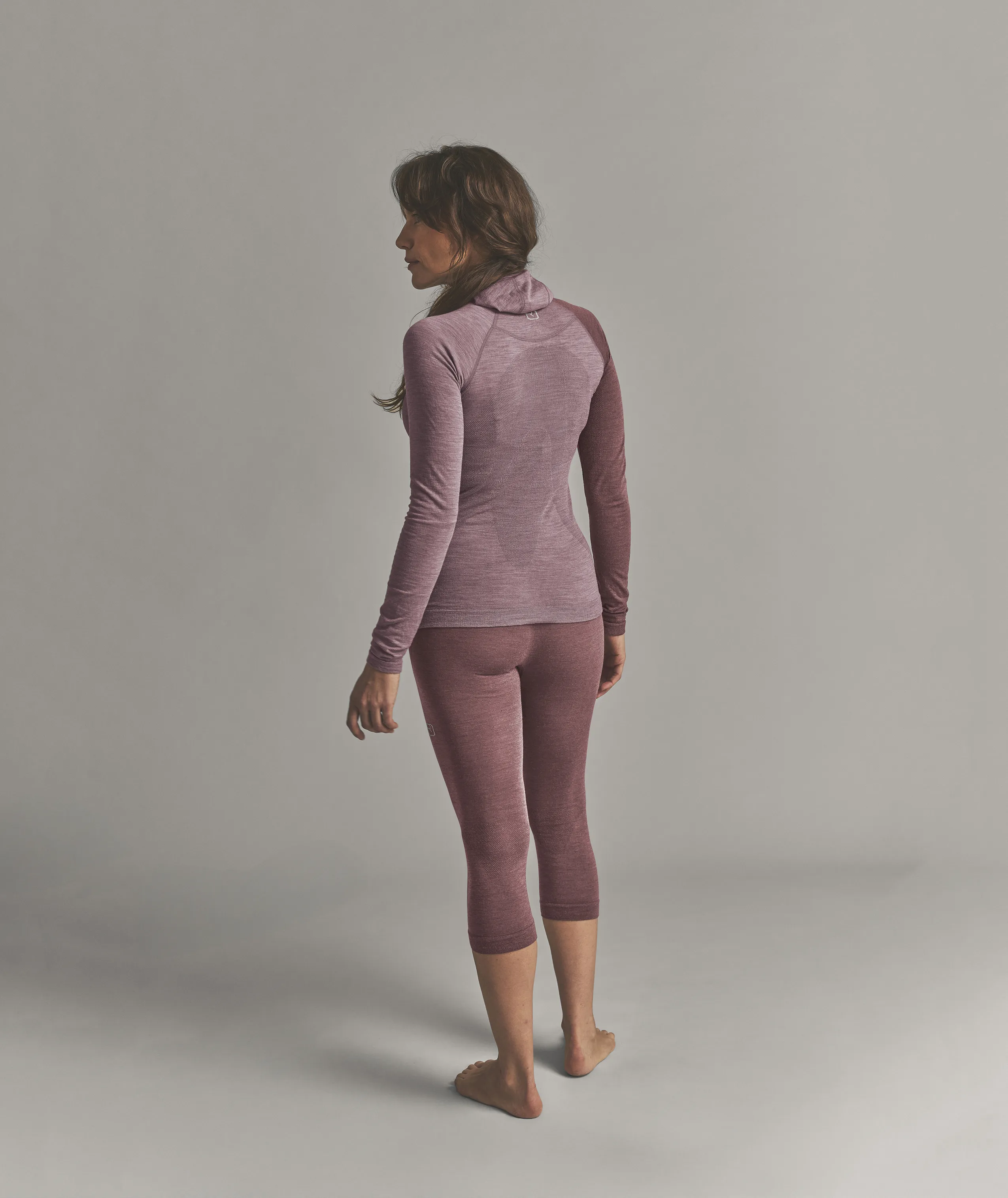 clothes, athletic wear, top, pants, activewear
