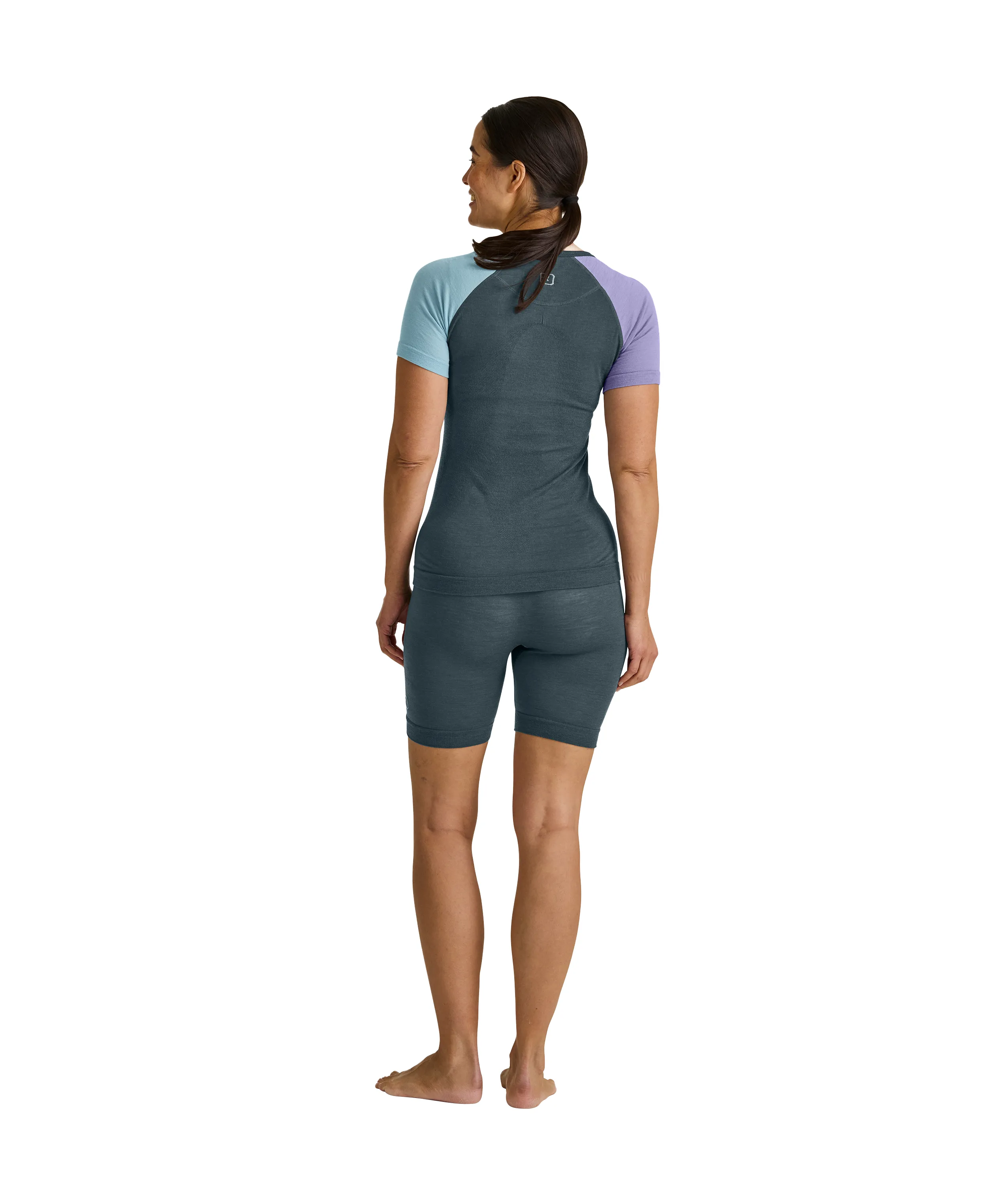 85641-120_COMP_LIGHT_SHORTS_W-M-02.jpg 85641-120_COMP_LIGHT_SHORTS_W-M-02.jpg