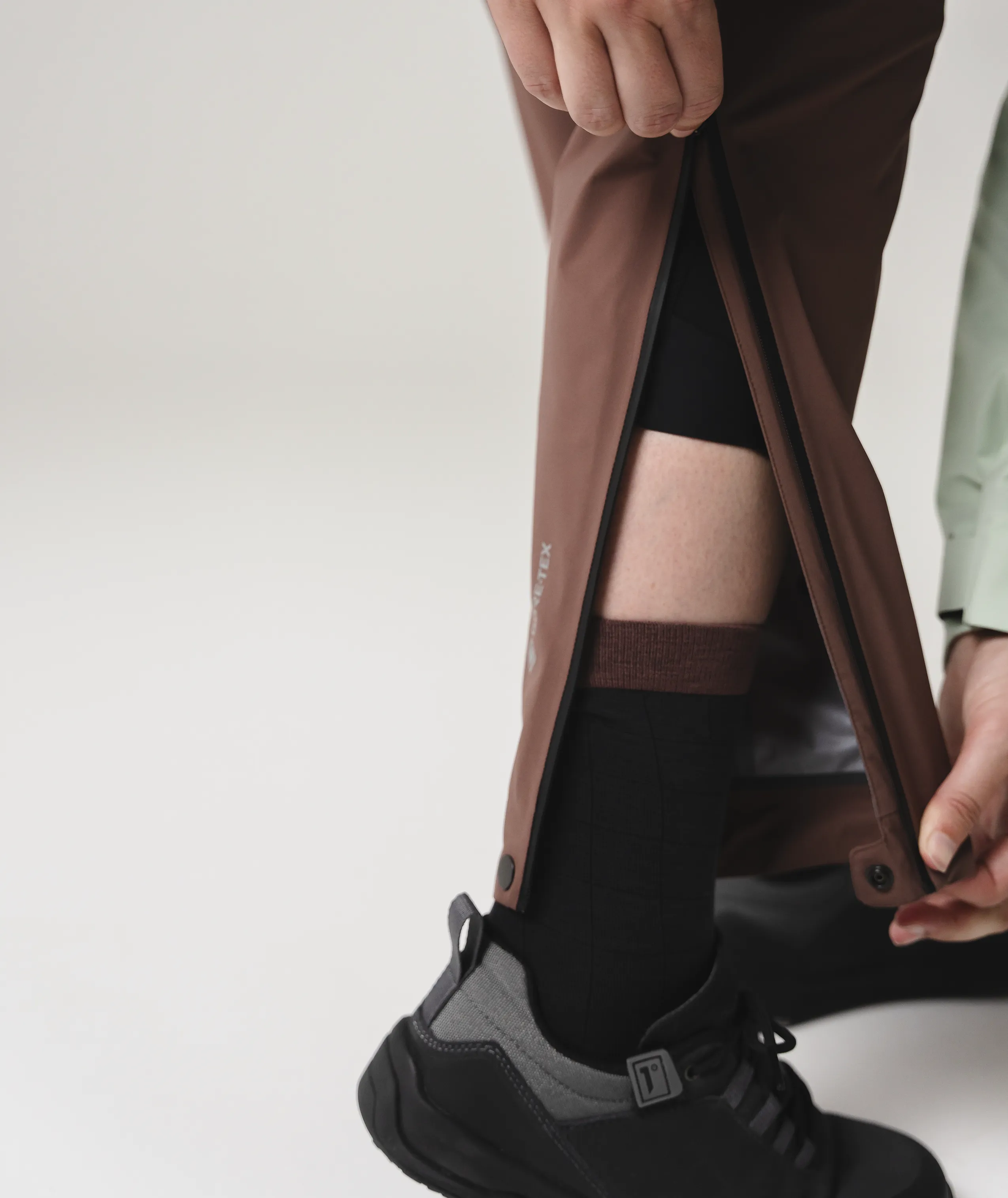 70645-SEQUENCE_GORE_TEX_PANTS_W-D-05.png 70645-SEQUENCE_GORE_TEX_PANTS_W-D-05.png