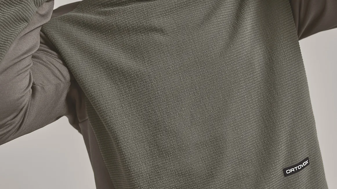 Clothing, T-Shirt, Shirt, Long Sleeve, Person