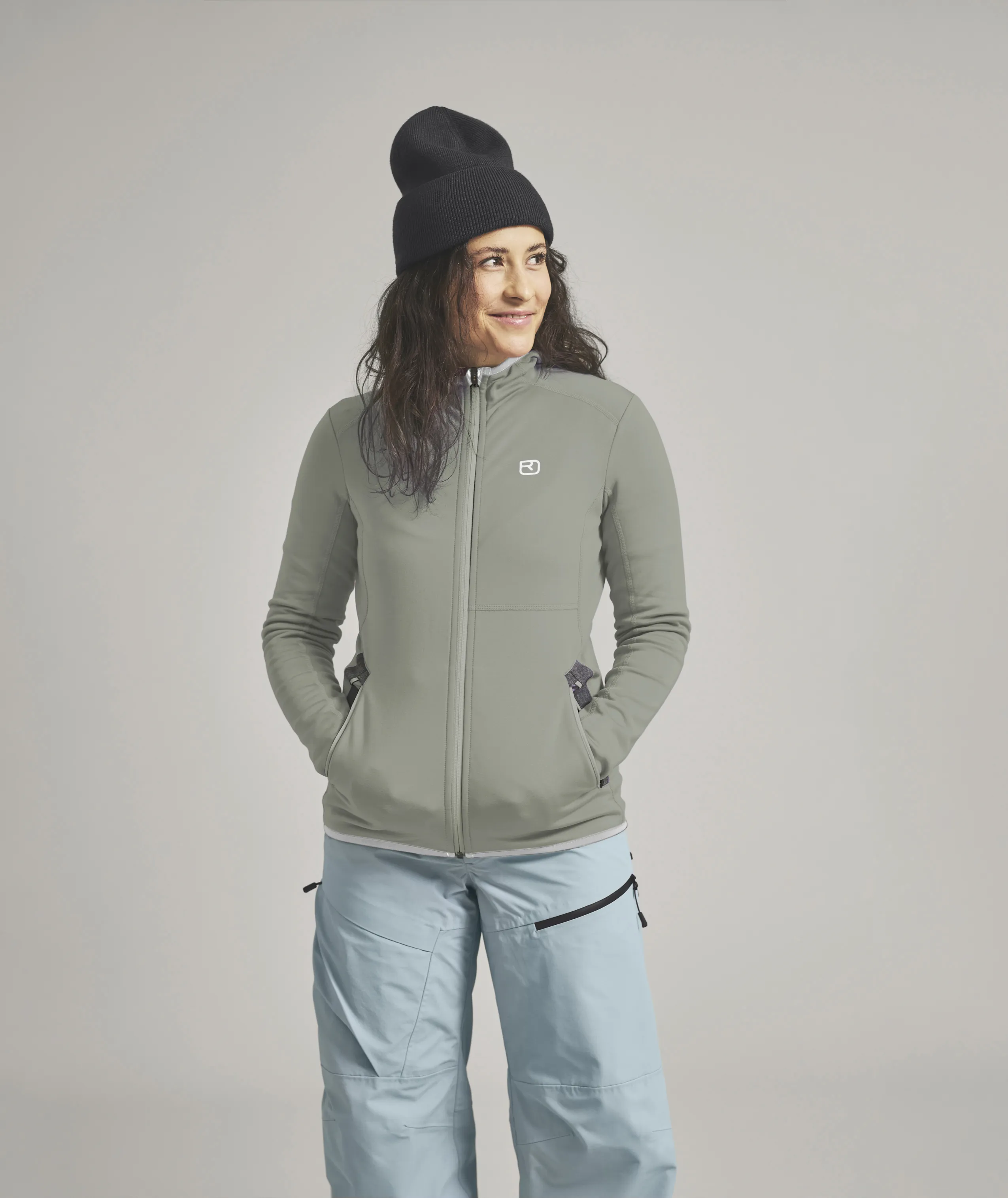 jacket, softshell, hoodie, beanie, pants
