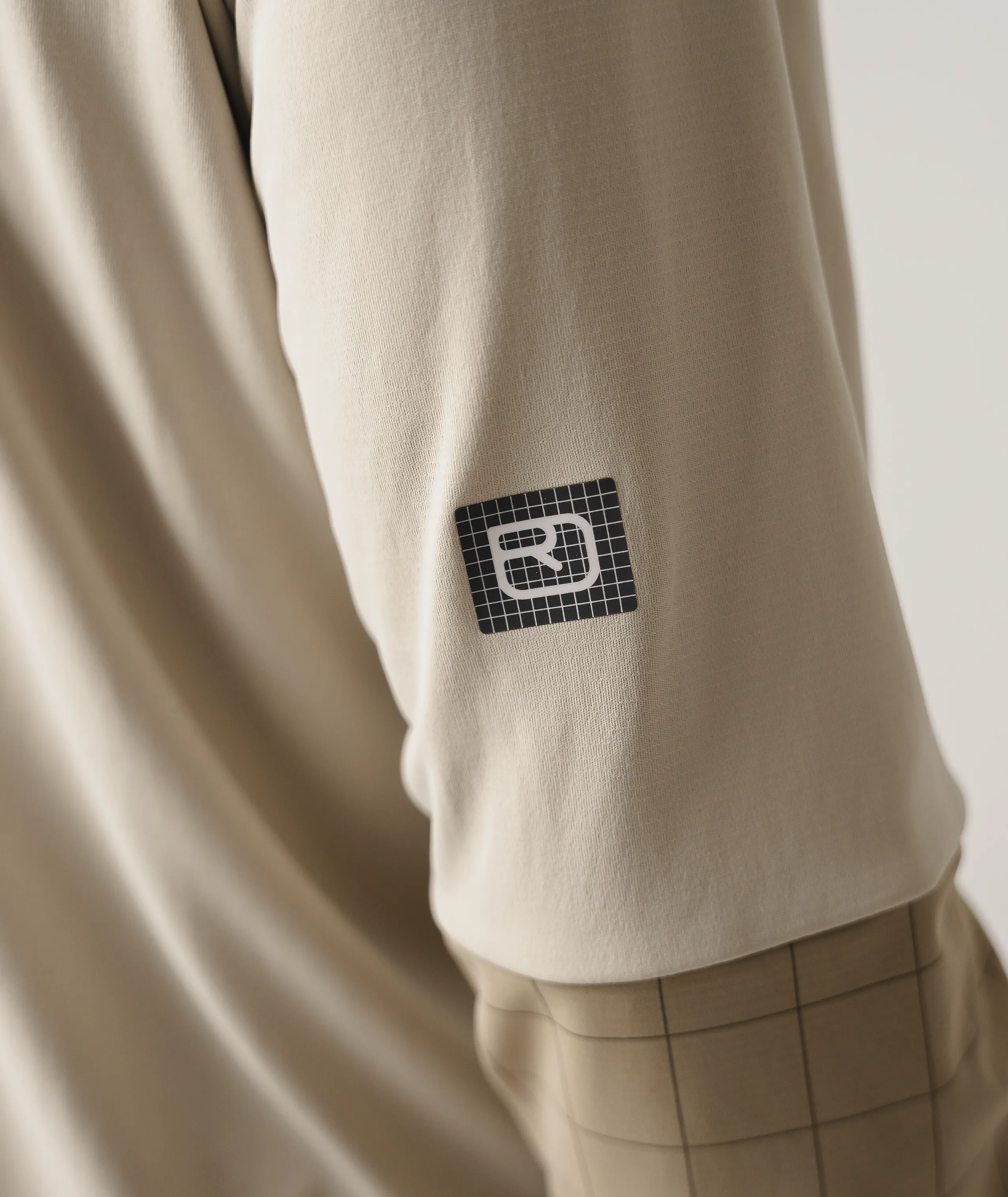 88930-SEQUENCE_TRAIL_JERSEY_LS_M-D-05.png 88930-SEQUENCE_TRAIL_JERSEY_LS_M-D-05.png