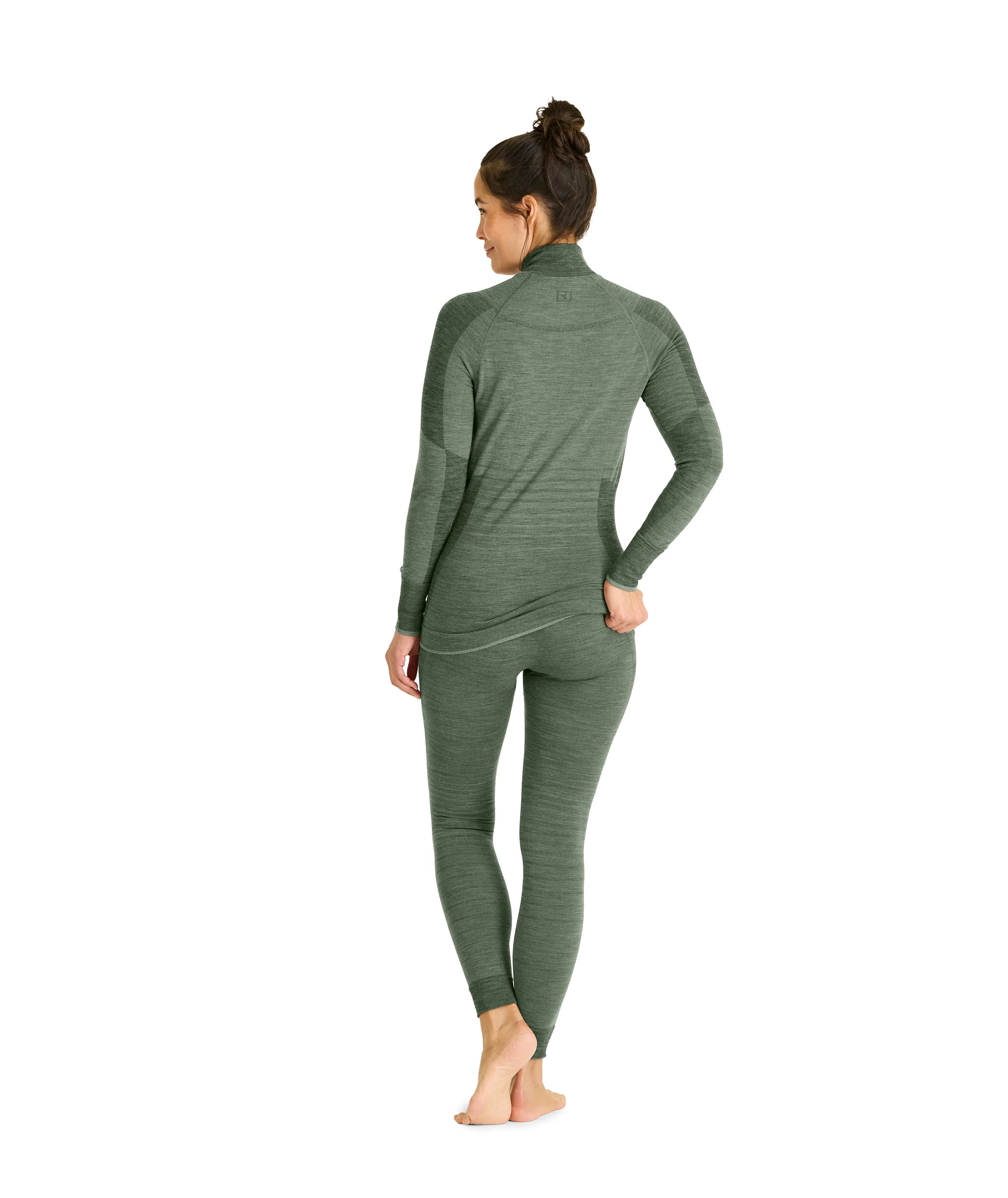 85882-230_COMPETITION_ZIP_NECK-M-02.jpg 85882-230_COMPETITION_ZIP_NECK-M-02.jpg