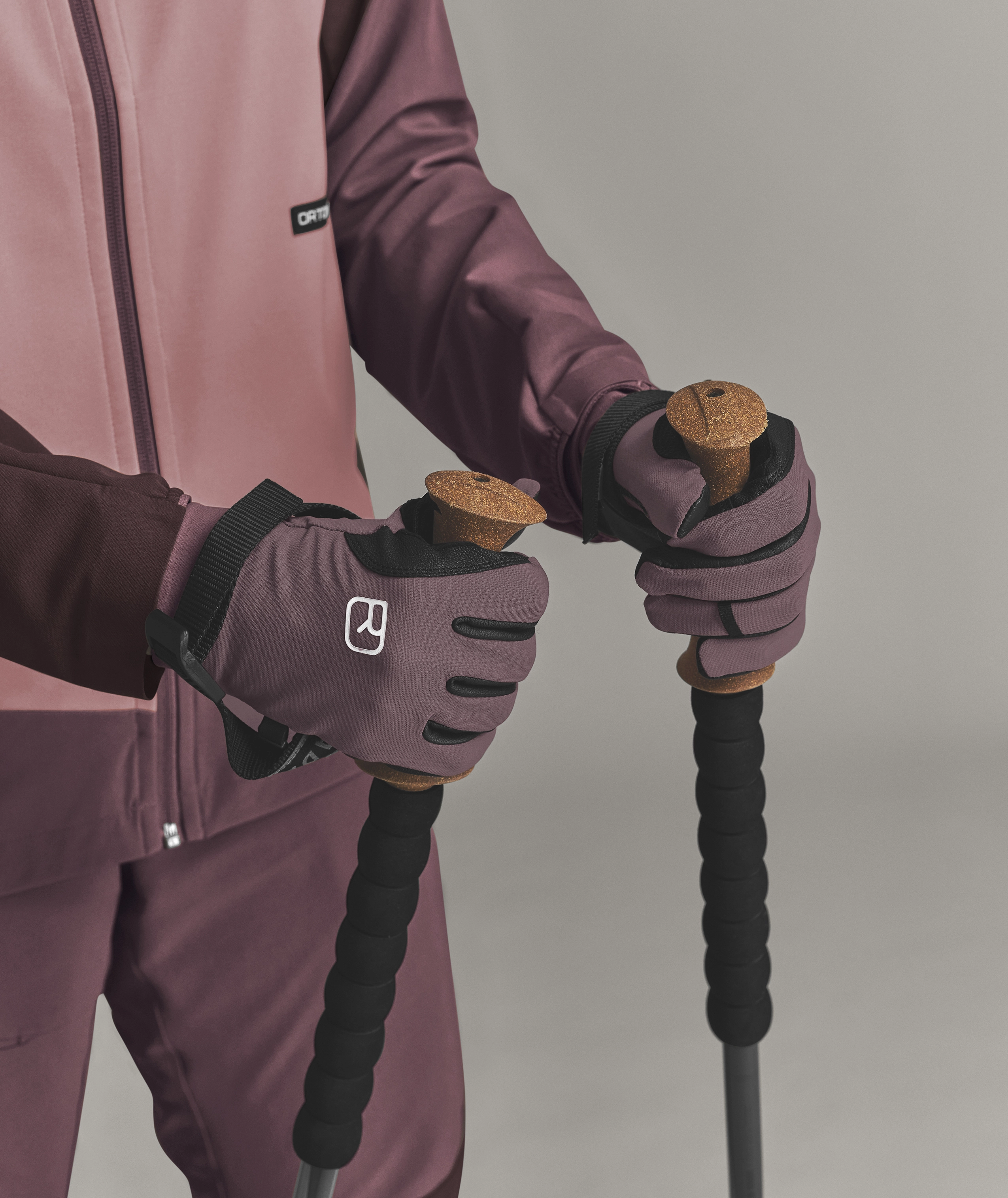 TOUR LIGHT GLOVE W TOUR LIGHT GLOVE W