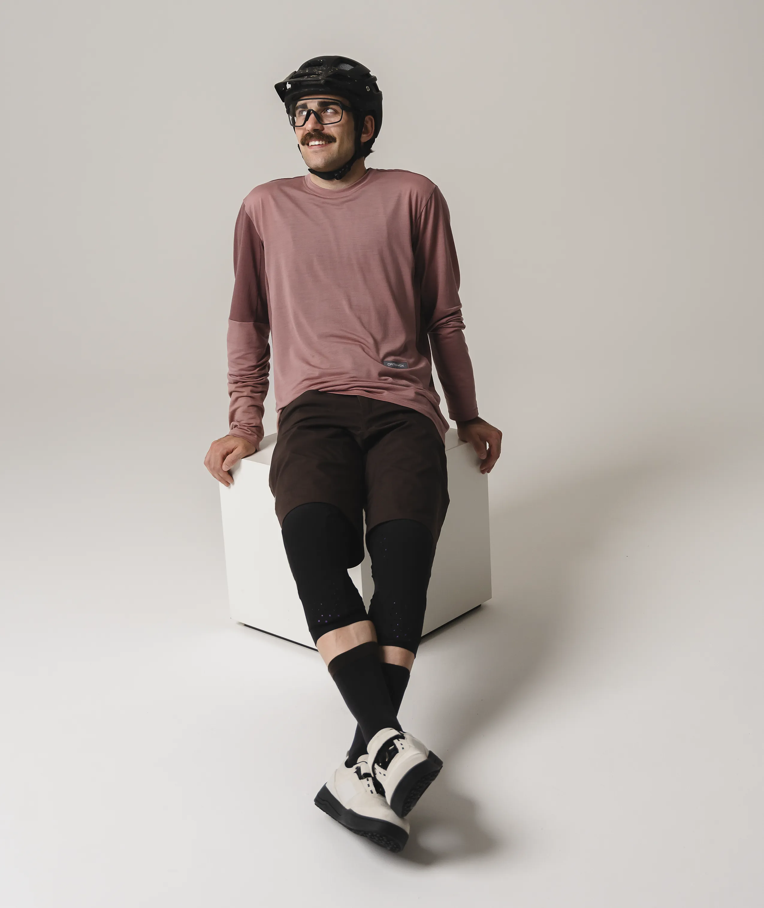 55171-MTB_MID_LIGHT_SOCK_M-D-01.png 55171-MTB_MID_LIGHT_SOCK_M-D-01.png