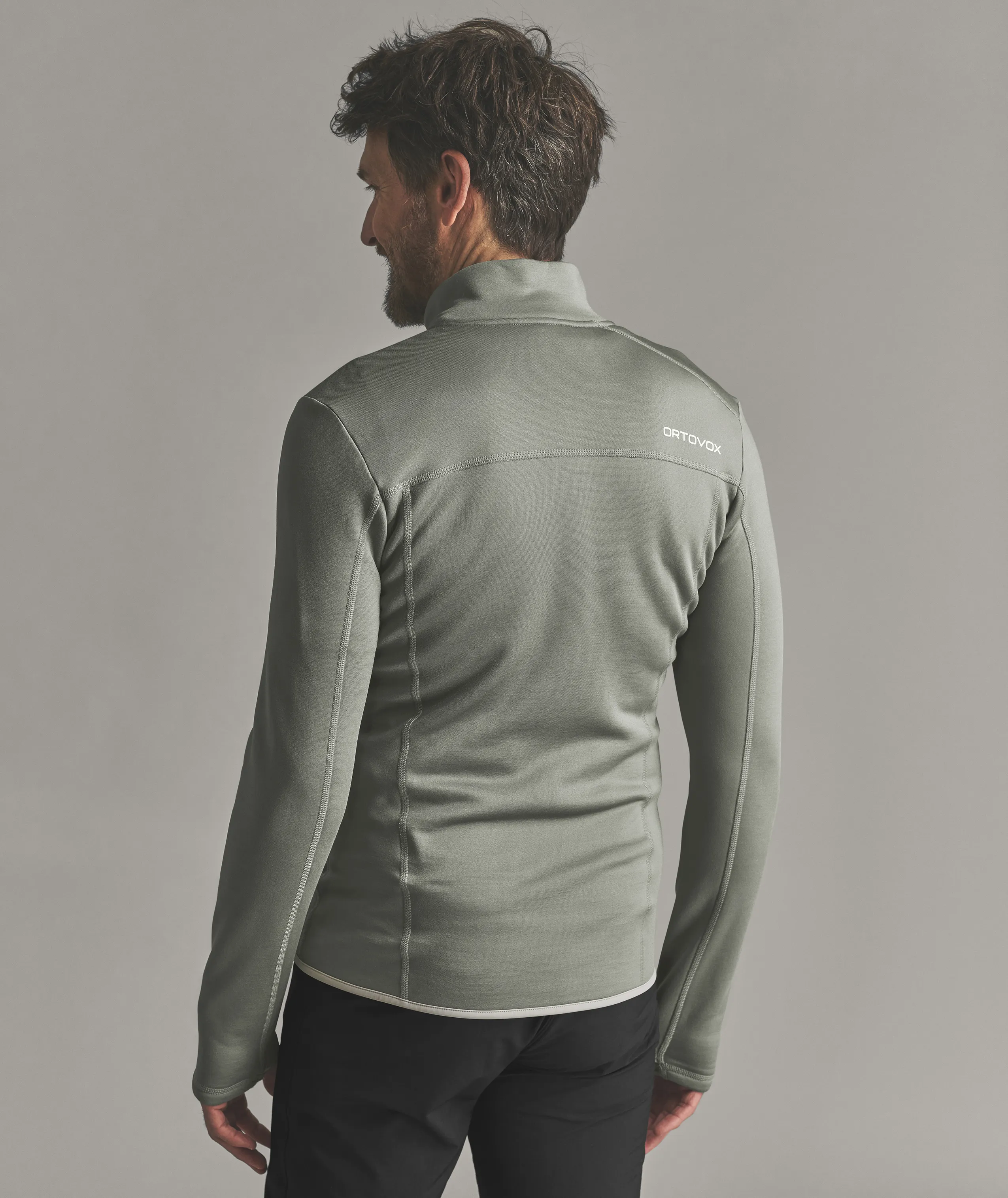 fleece jacket, back view, long sleeve, green, softshell