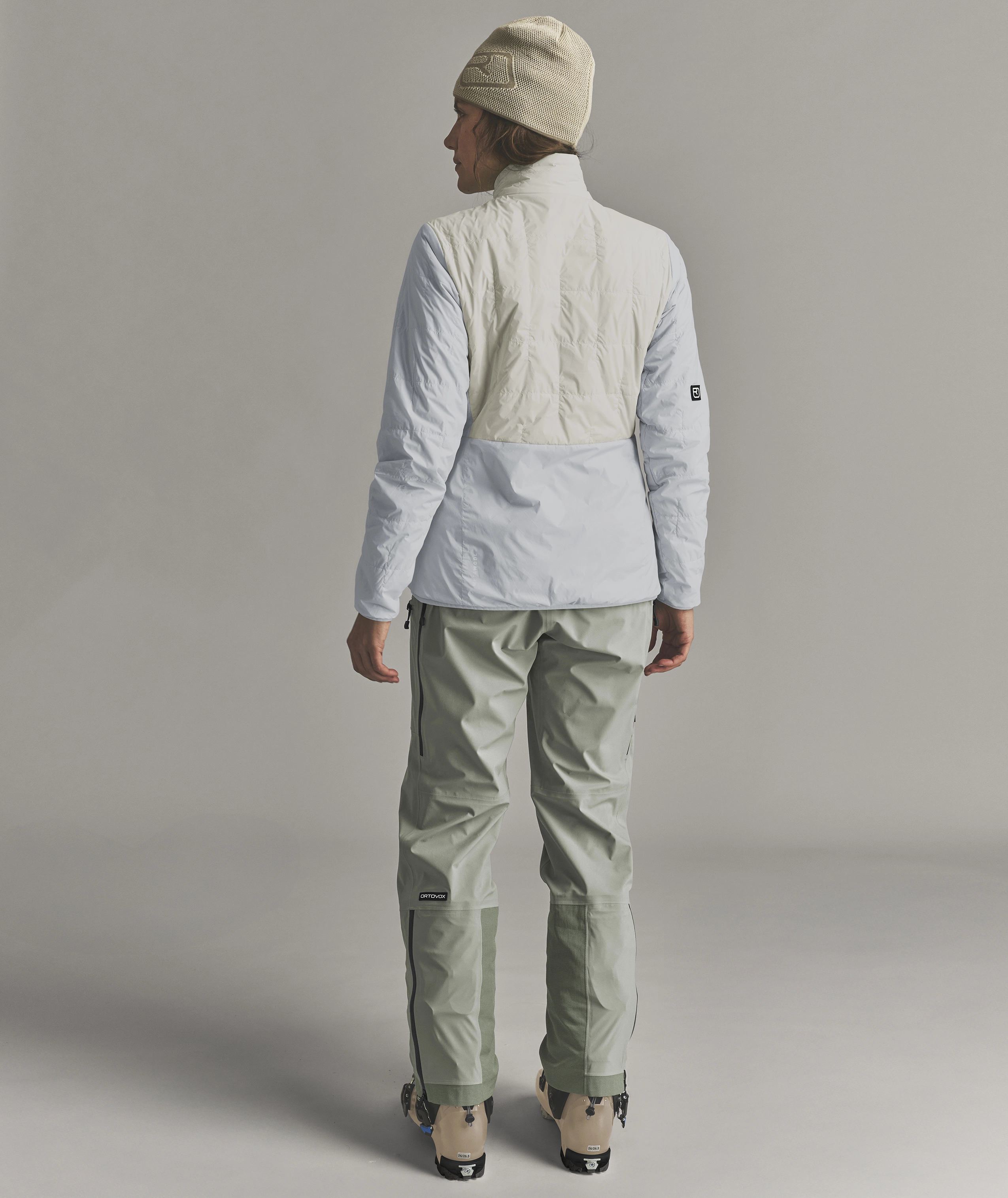 ORTLER METAWOOL 60 REV JKT W ORTLER METAWOOL 60 REV JKT W