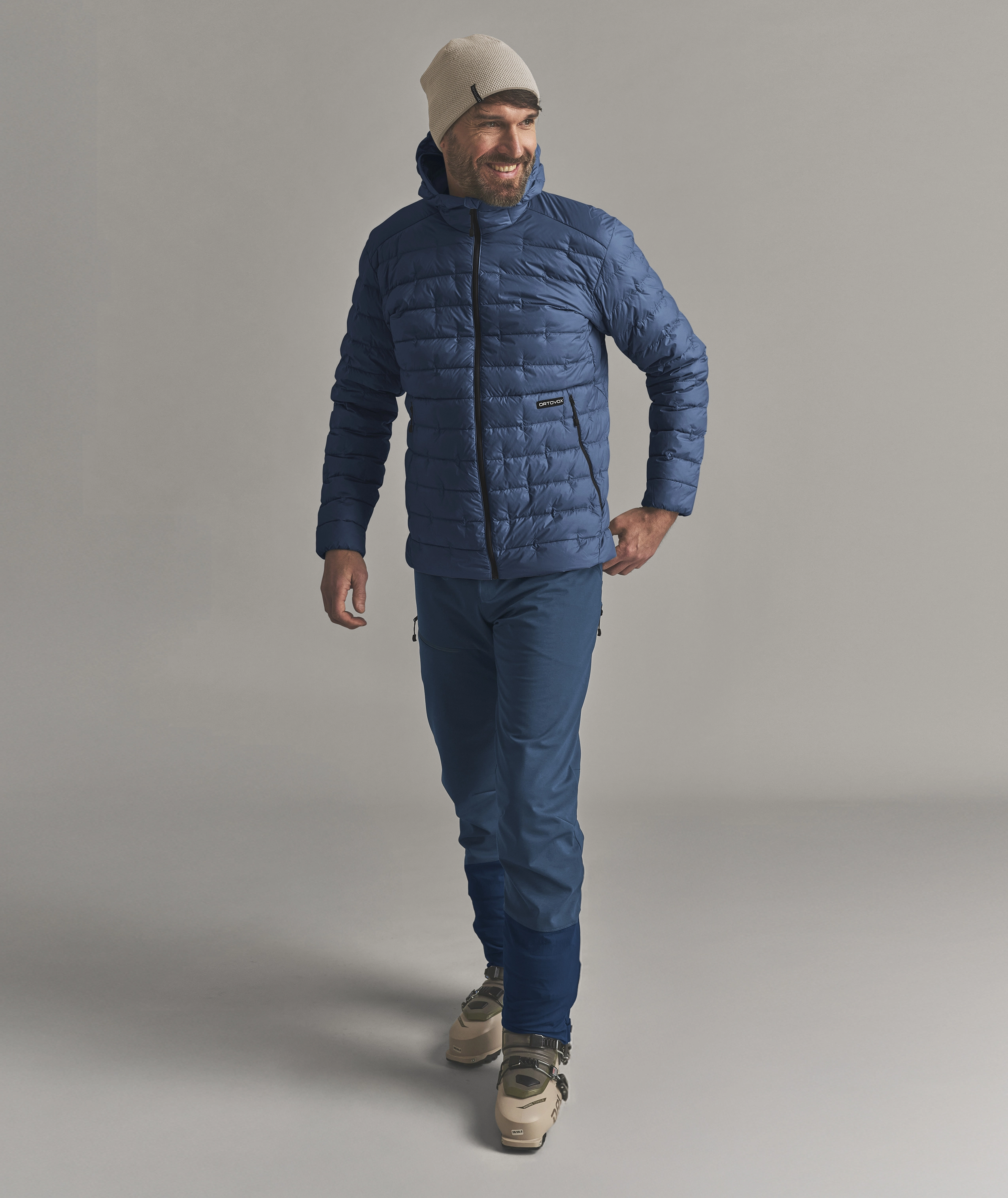 DOWNWOOL 180 HOODED JACKET M