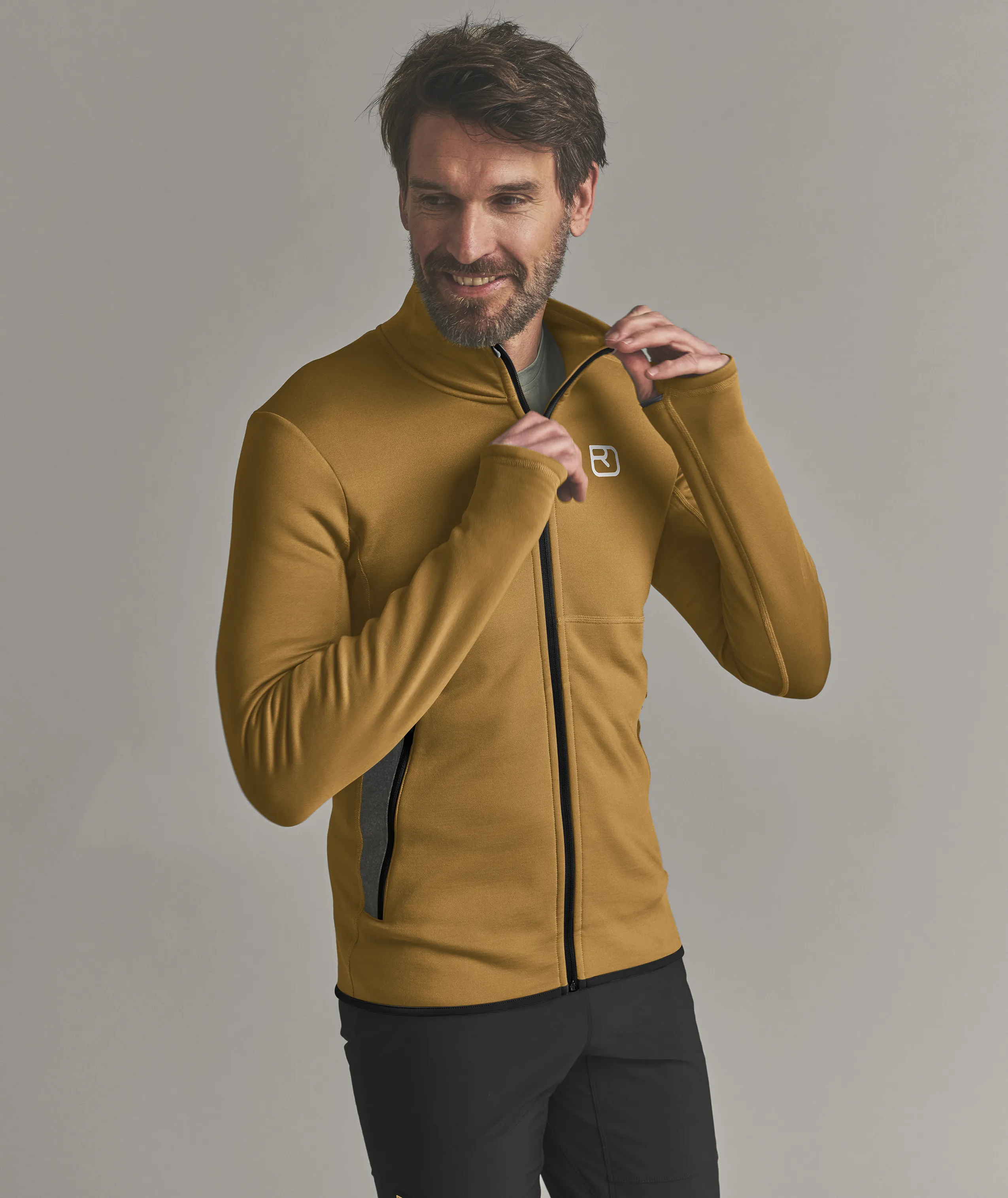 fleece jacket, zipper, long sleeve, golden yellow, front pockets
