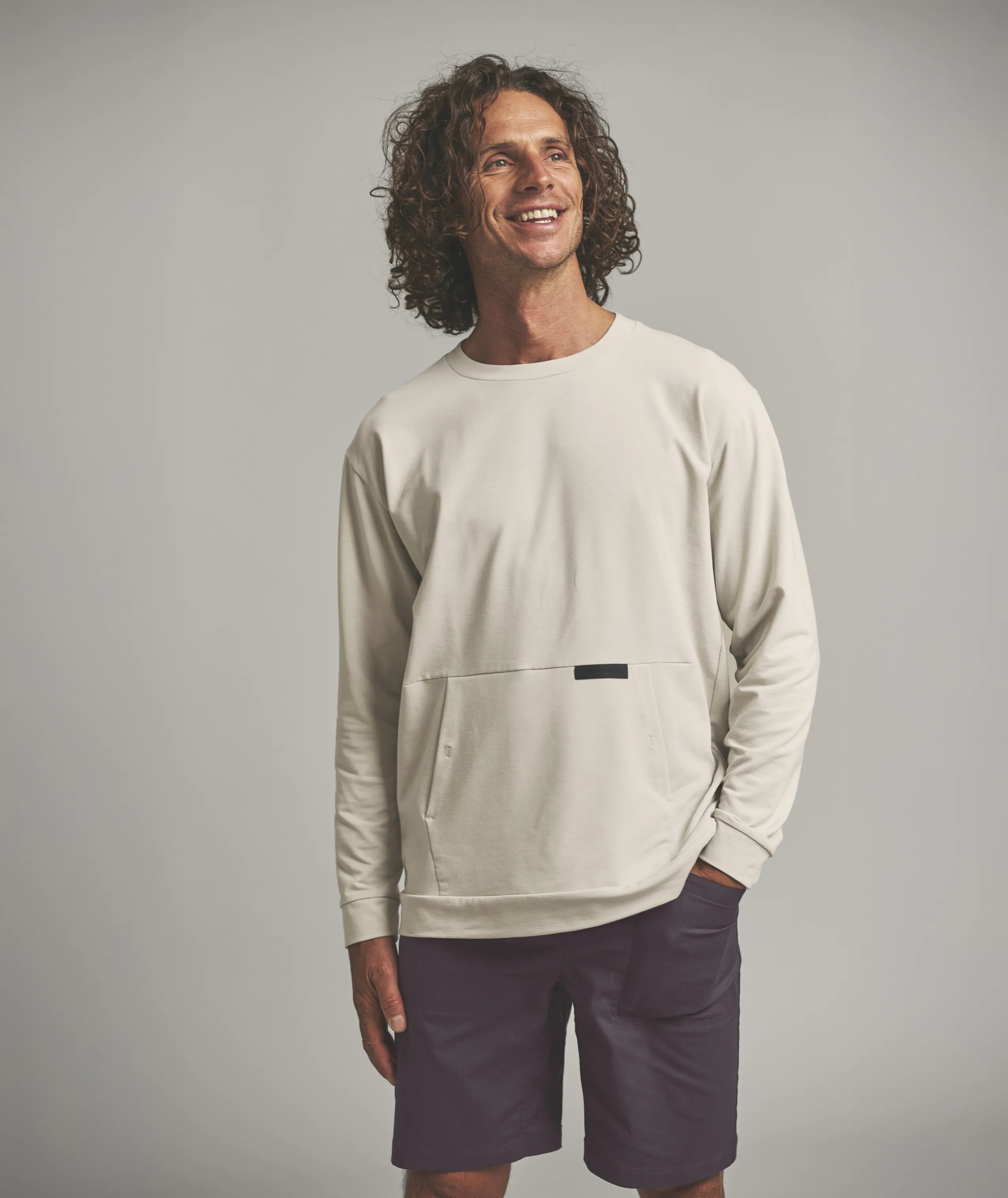 87125-AFFINITY_CREW_NECK_M-D-02.jpg 87125-AFFINITY_CREW_NECK_M-D-02.jpg
