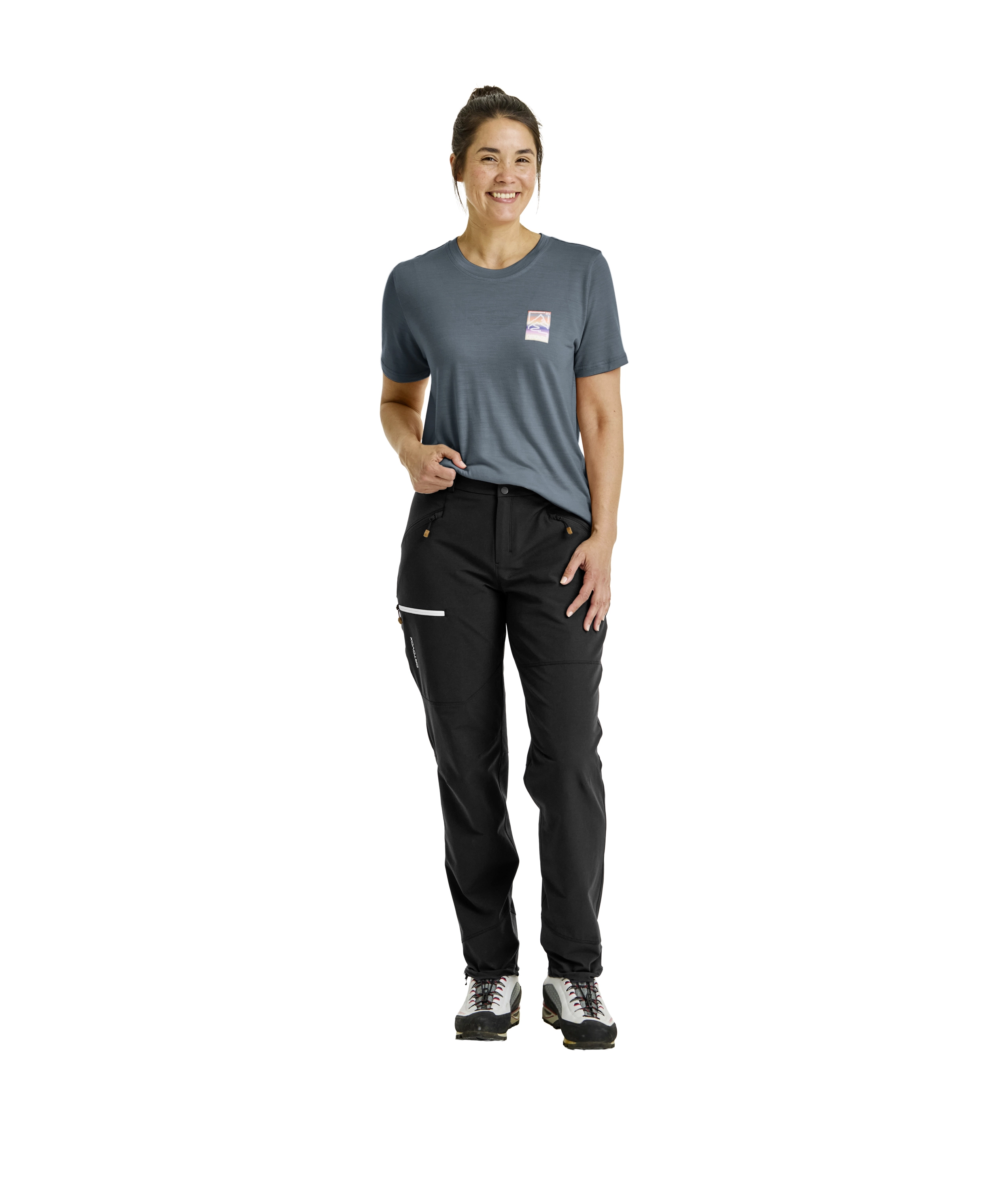 88205-87801-140_COOL_MTN_GRADIENT_TS_W-M-01.jpg 88205-87801-140_COOL_MTN_GRADIENT_TS_W-M-01.jpg, t-shirt, short sleeves, blue gray, graphic pocket, cargo pants