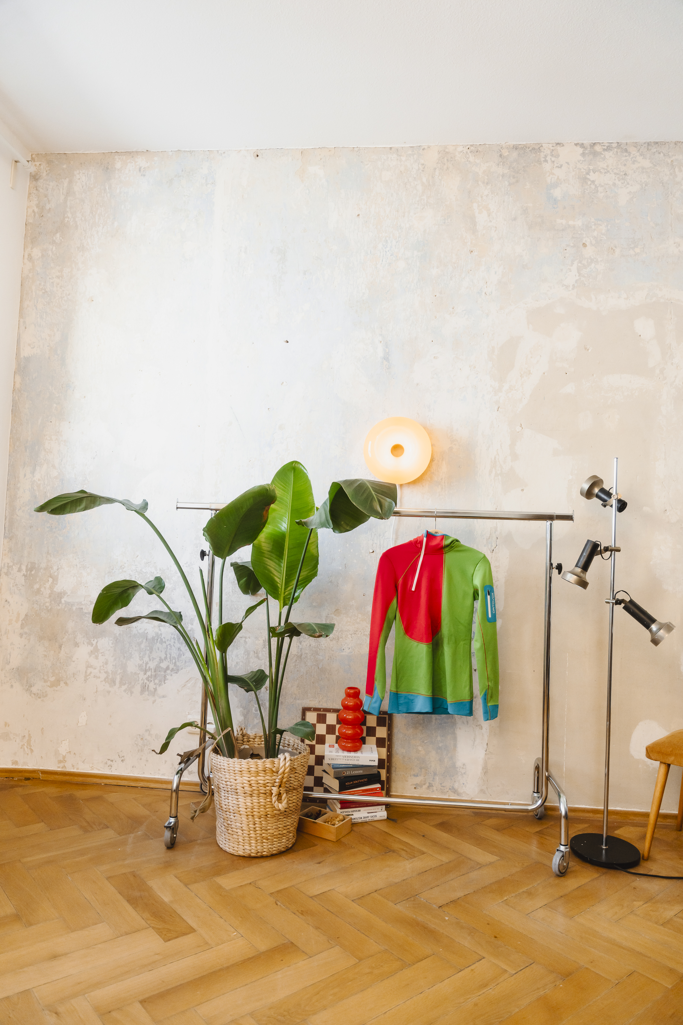 250514_Ortovox_Secondlife_HighRes_TomKieslichMediaDSC00011 Floor, Flooring, Interior Design, Wood, Hardwood