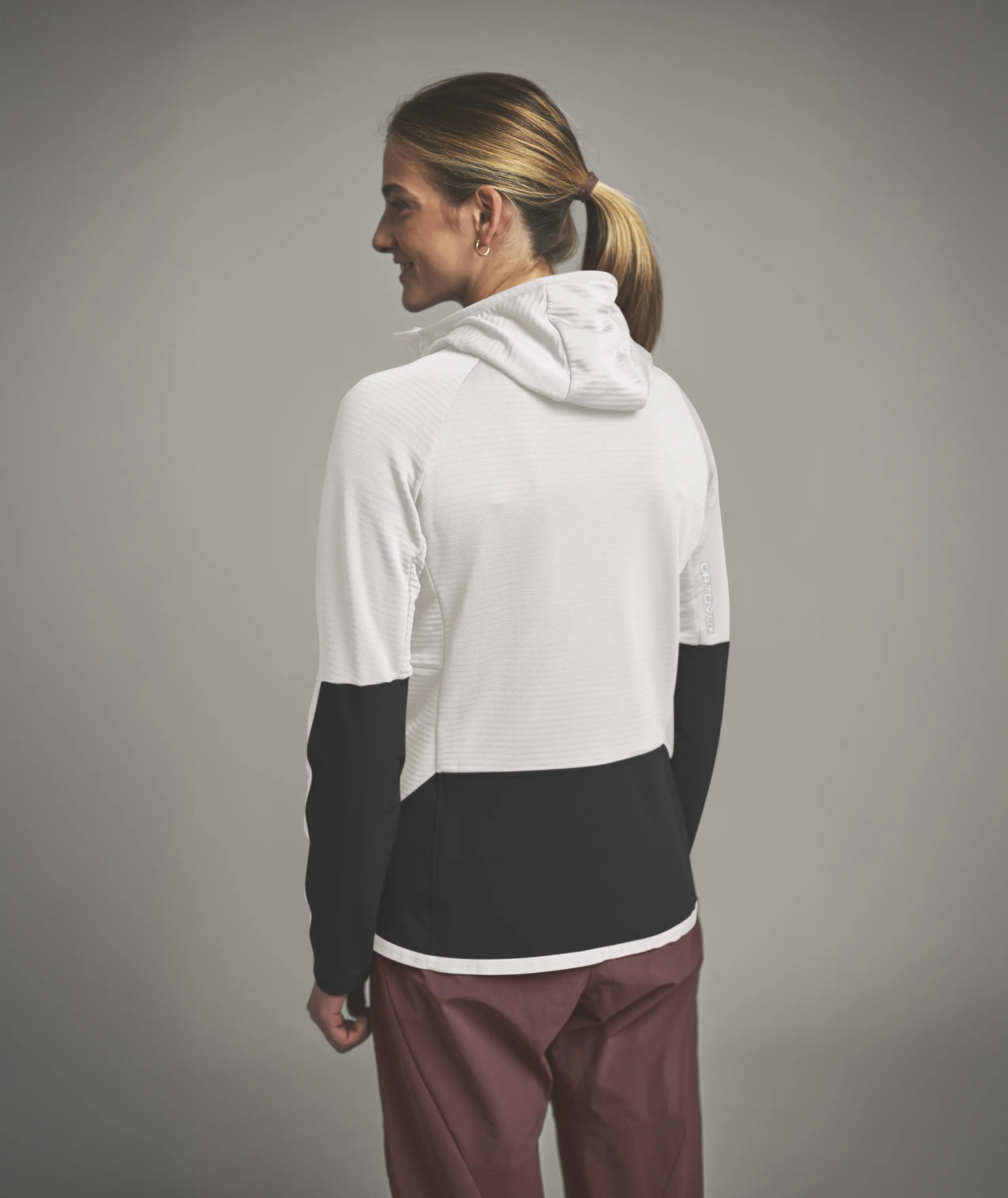 87302-00201-FLEECE_RIB_HOODY_W-D-05.jpg, hoodie, color-block, longsleeve, white, black-panel
