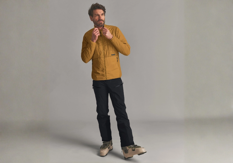 ORTOVOX_Teaser_Startseite_Jackets_Vests jacket, water-resistant, padded, military mustard, outdoor pants