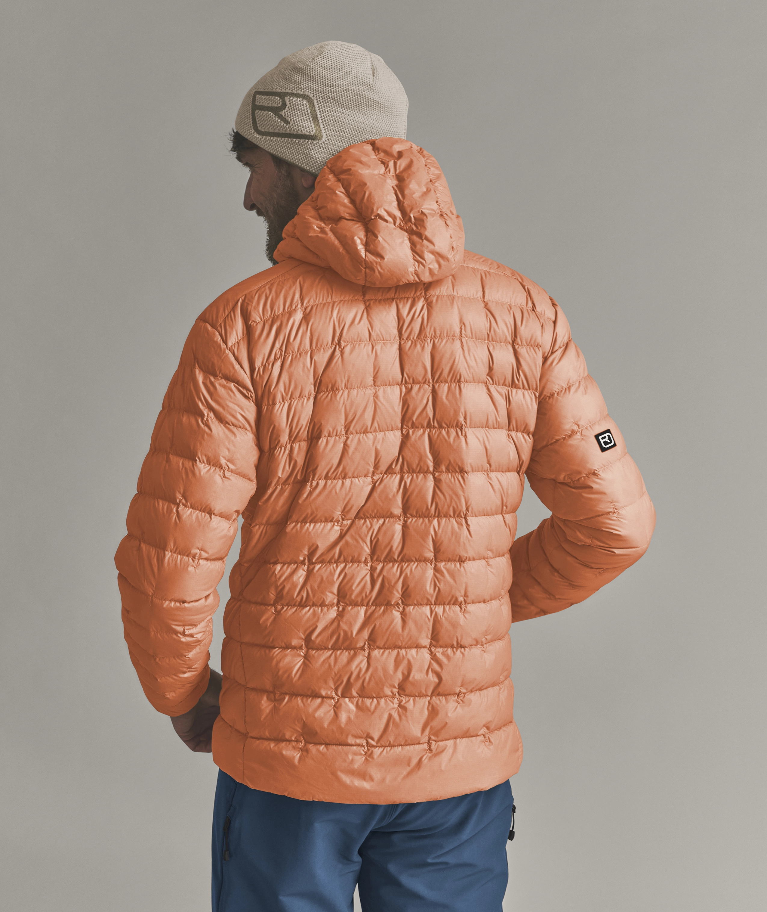 DOWNWOOL 180 HOODED JACKET M DOWNWOOL 180 HOODED JACKET M