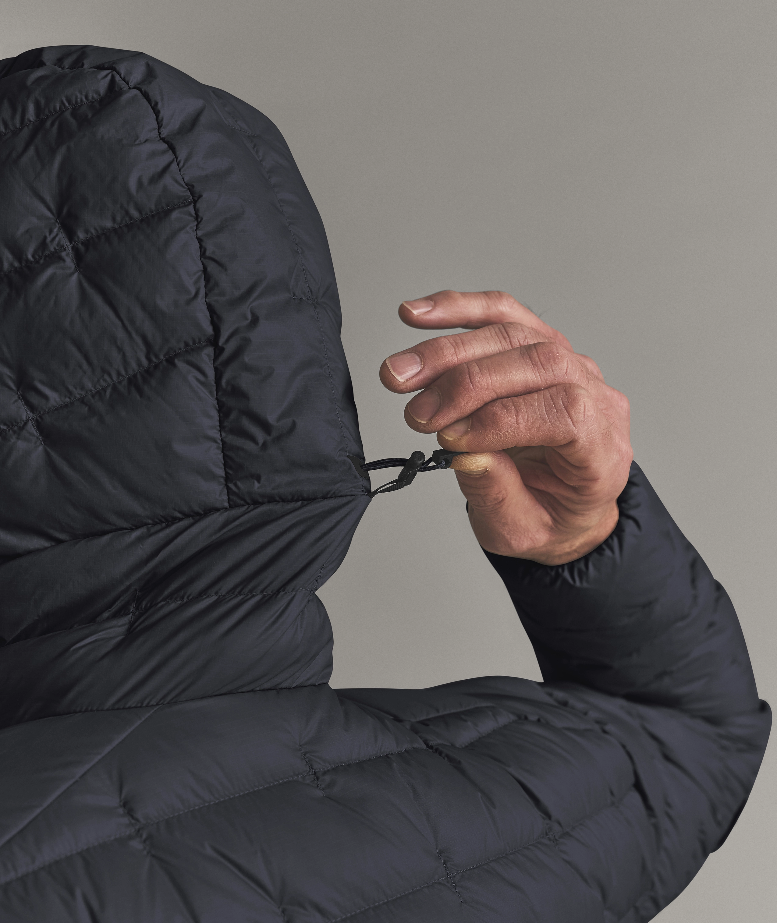 DOWNWOOL 180 HOODED JACKET M DOWNWOOL 180 HOODED JACKET M