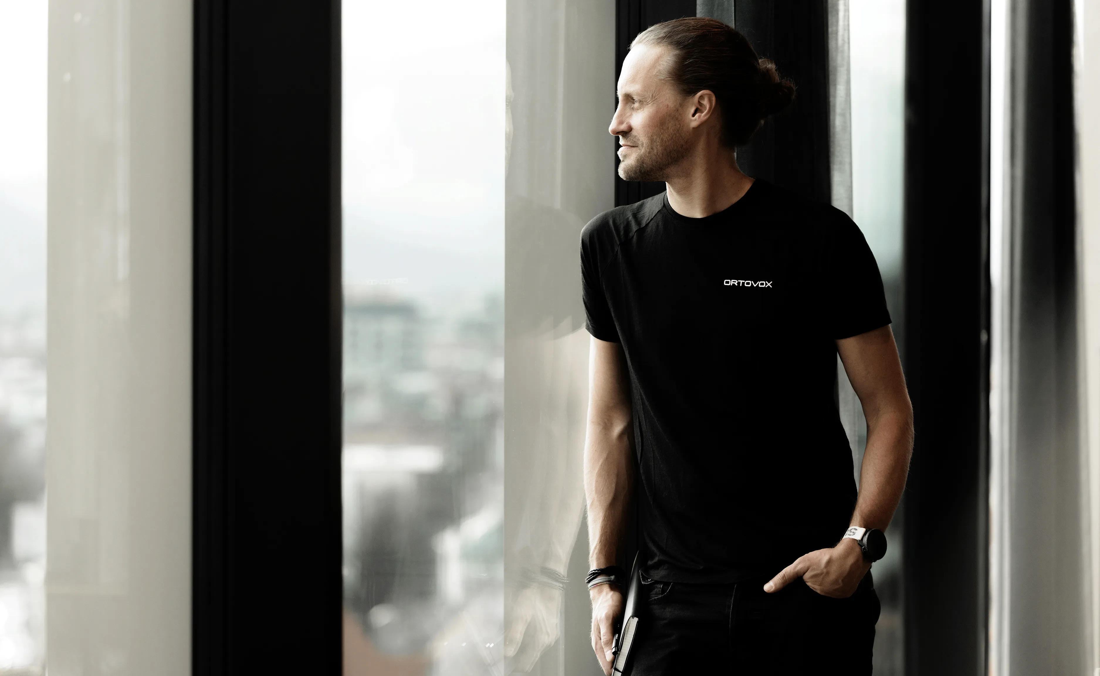 T-Shirt, Sleeve, Undershirt, Man, Person