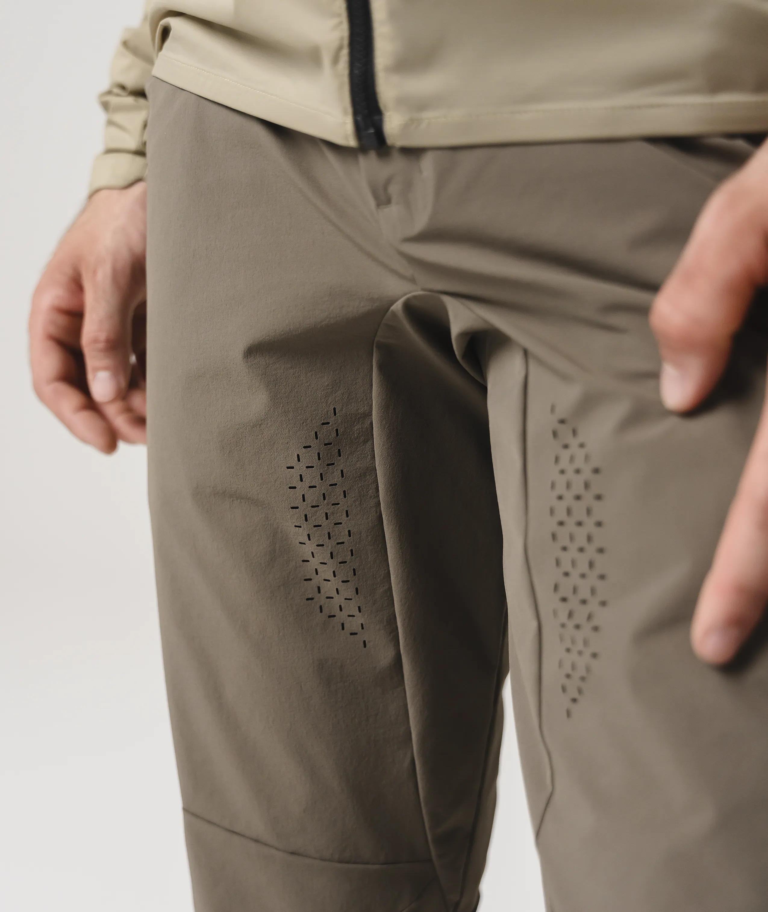70634-SEQUENCE_TRAIL_PANTS_M-D-04.png 70634-SEQUENCE_TRAIL_PANTS_M-D-04.png