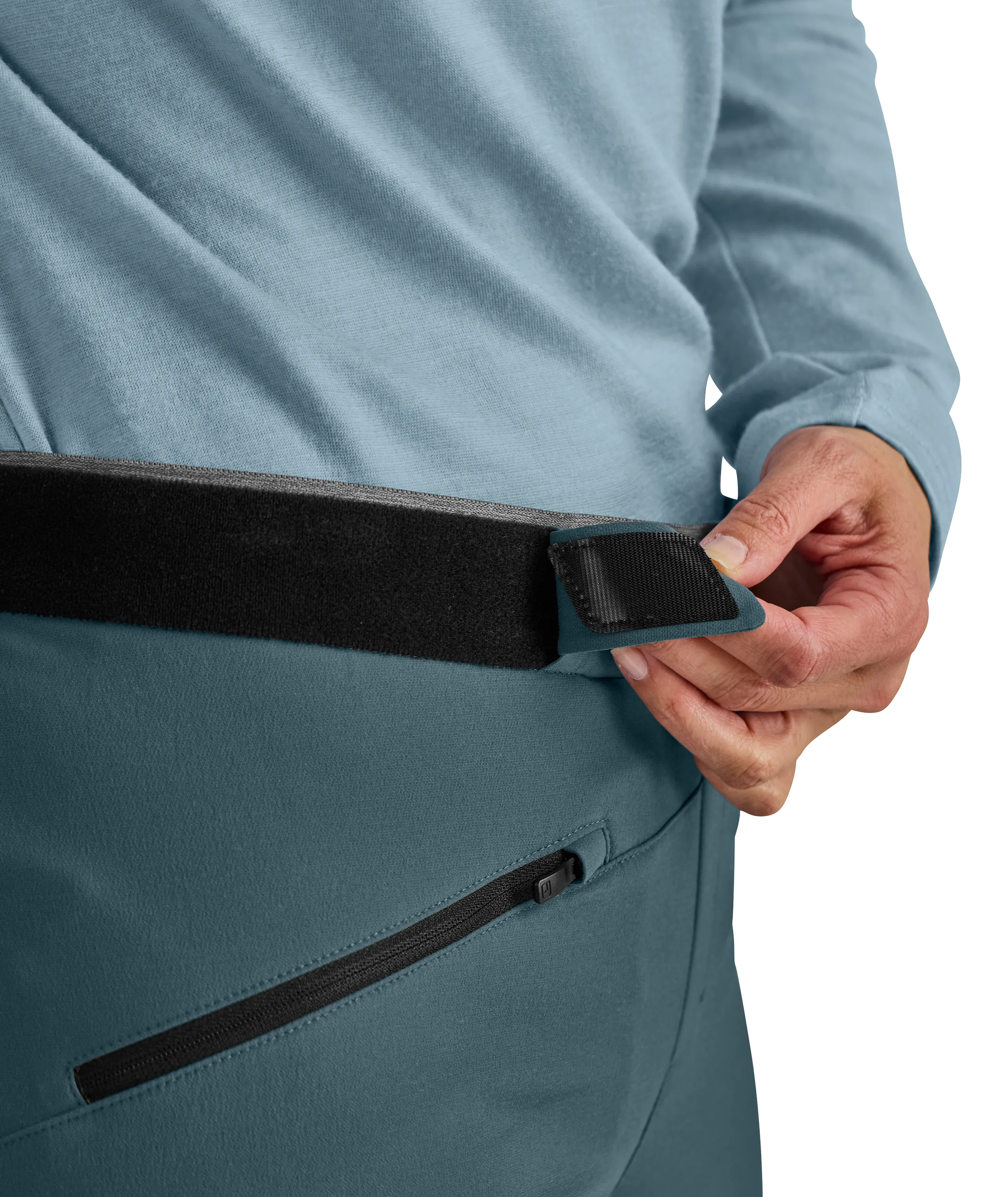 60015-COL_BECCHEI_PANTS_W-D-02.jpg