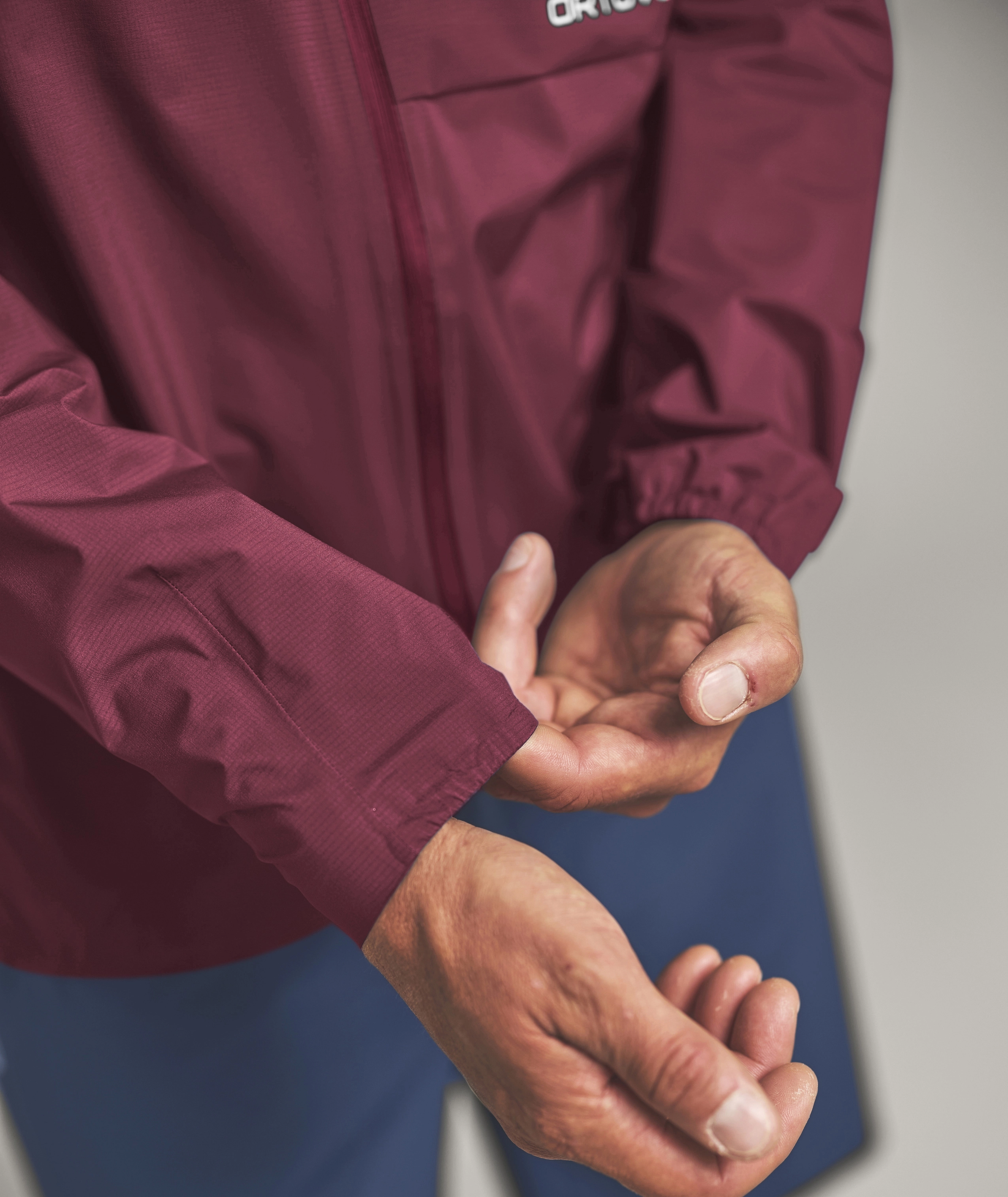 62764-36201-TRACE_2_5L_JACKET_M-D-04.jpg 62764-36201-TRACE_2_5L_JACKET_M-D-04.jpg