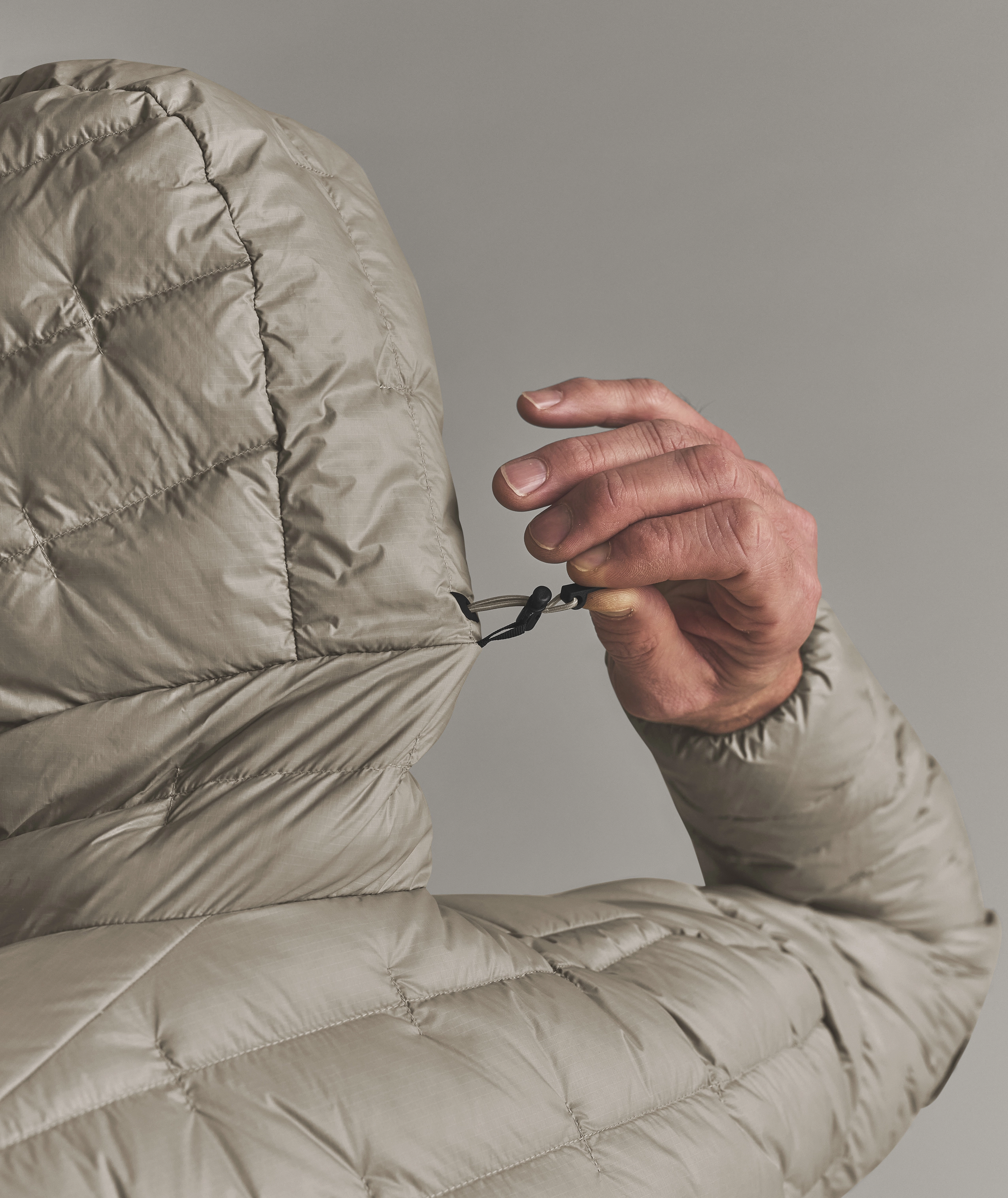 DOWNWOOL 180 HOODED JACKET M DOWNWOOL 180 HOODED JACKET M