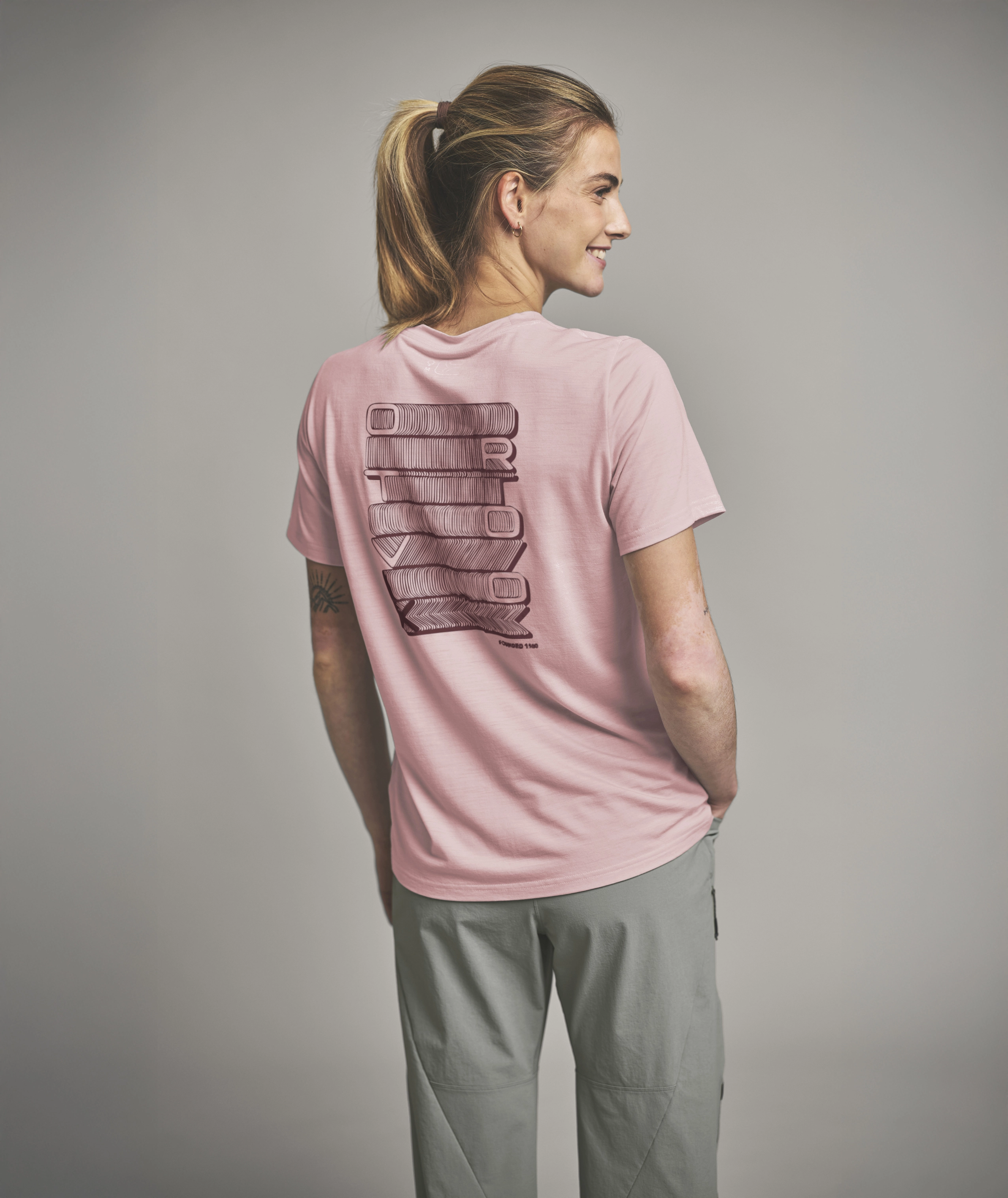 88924-35501-150_COOL_LOGO_STAPLE_TS_W-D-02.jpg