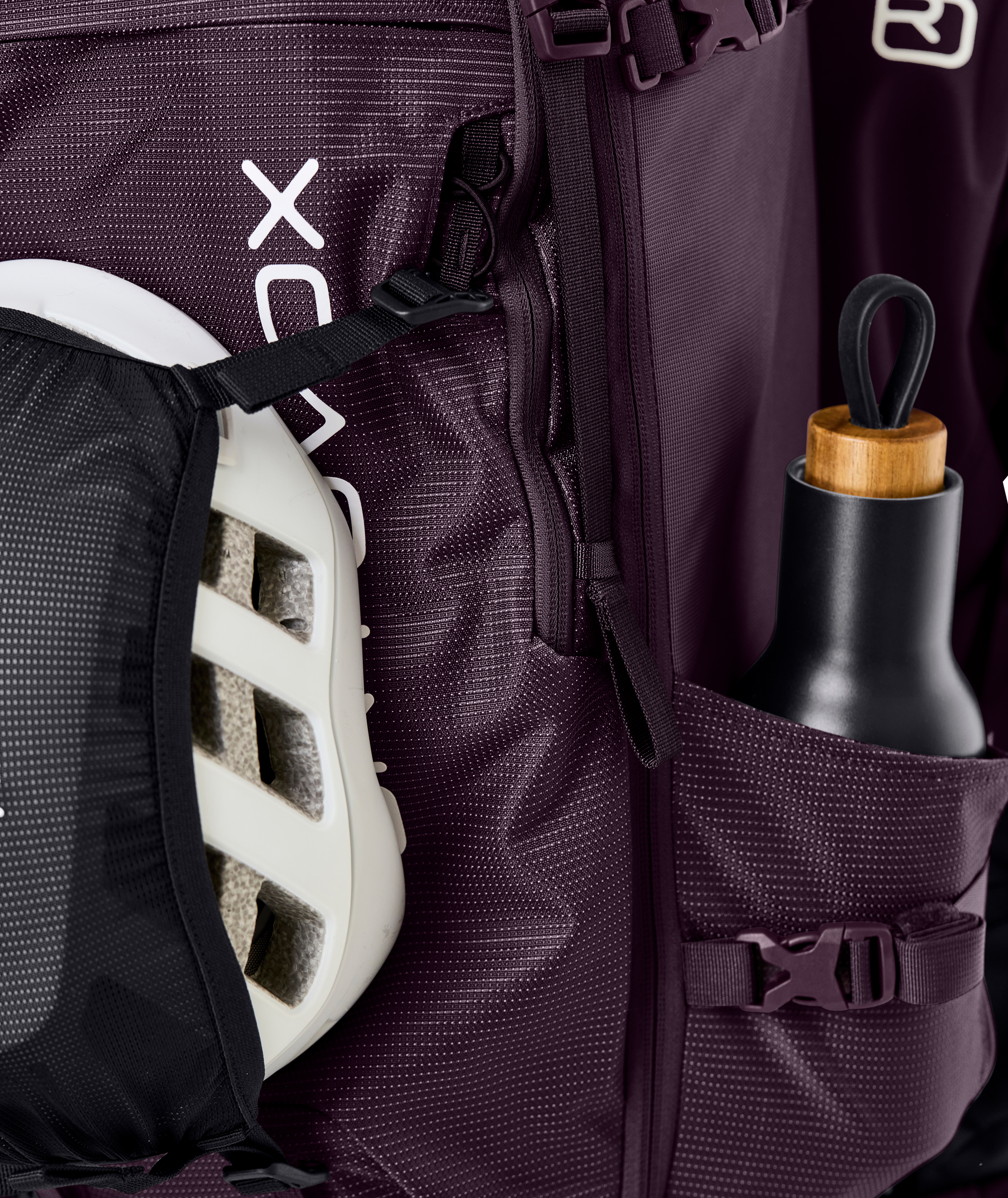 46266-PEAK_42_S-D-01.jpg 46266-PEAK_42_S-D-01.jpg