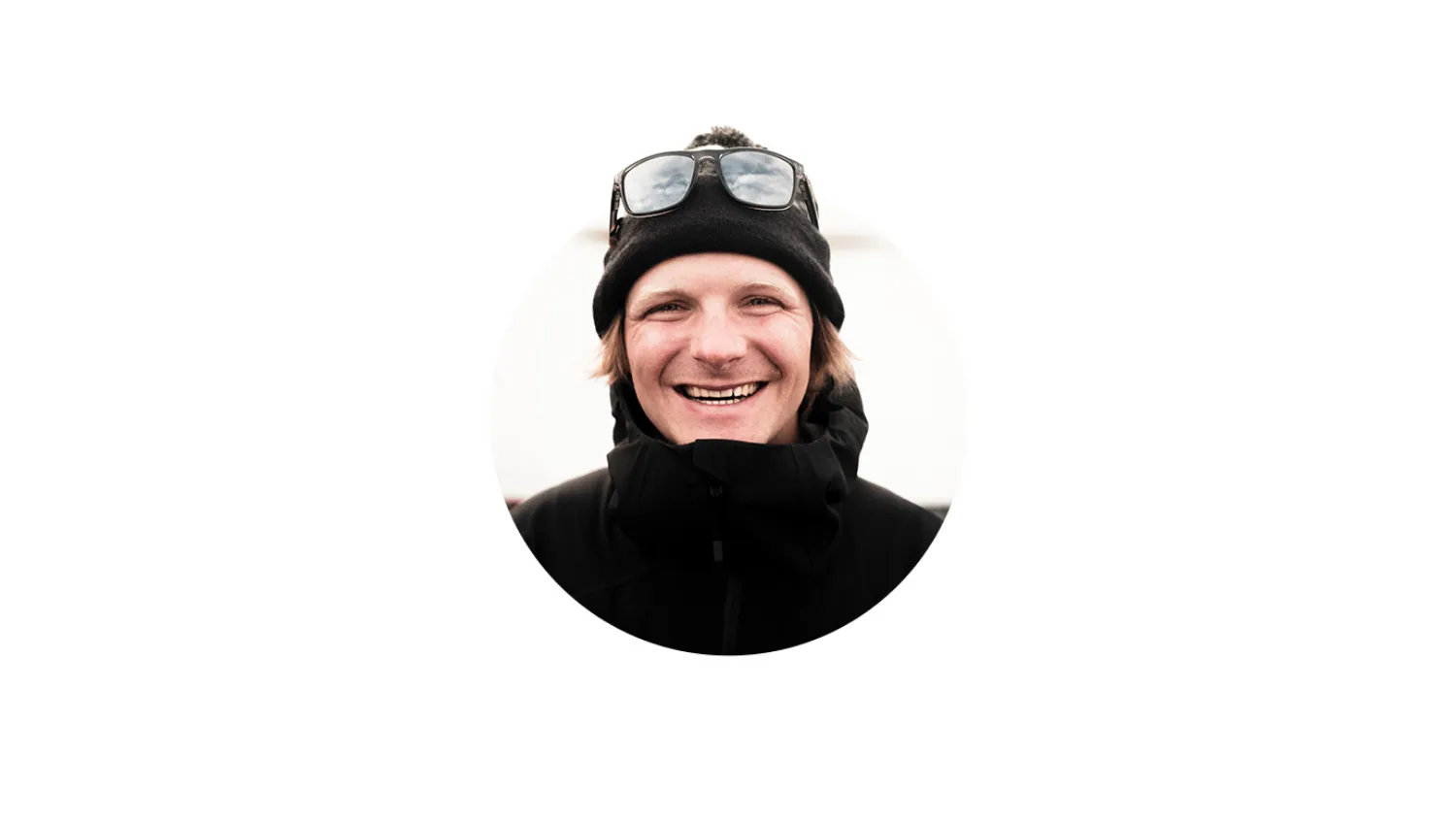 Gruppe 1 Person, Sitting, Long Sleeve, Shoe, Pants, Photography, Head, Face, Smile, Portrait, Photography, Head, Face, Portrait, Smile, Photography, Head, Face, Portrait, Smile, Photography, Head, Face, Portrait, Smile, Photography, Head, Face, Portrait, Smile