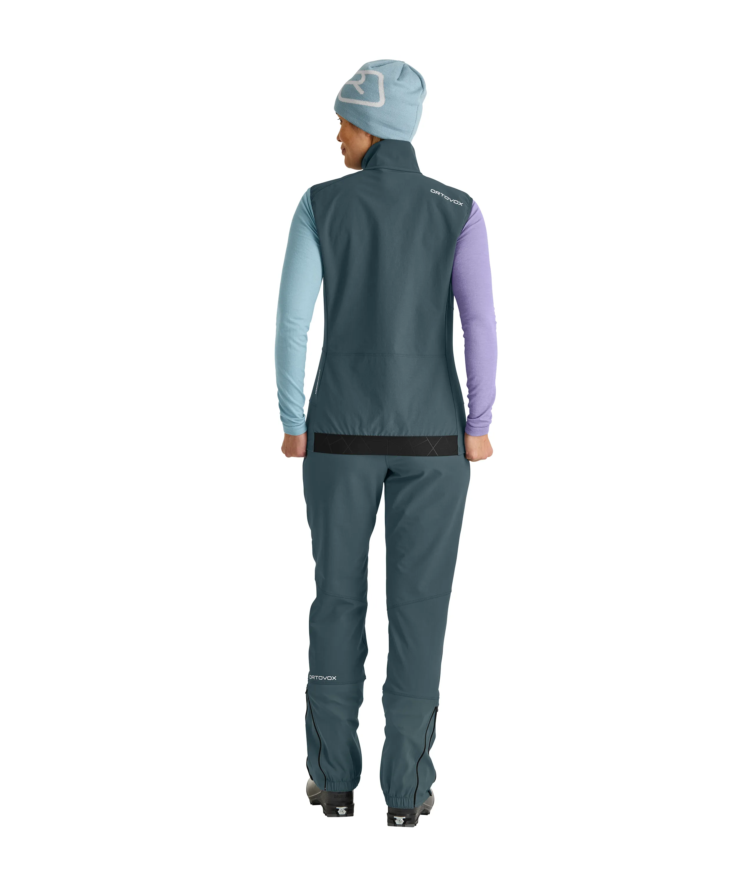 60386-PUNTA_BERRINO_VEST_W-M-02.jpg 60386-PUNTA_BERRINO_VEST_W-M-02.jpg
