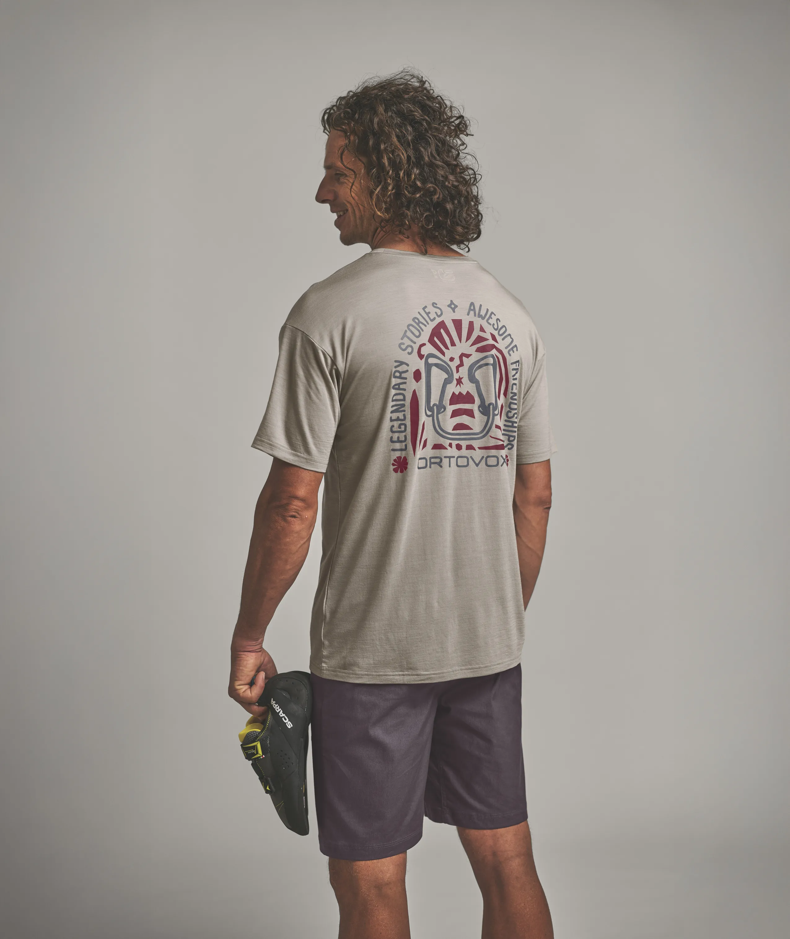 88920-150_COOL_CLIMBING_VIBES_TS_M-D-03.jpg