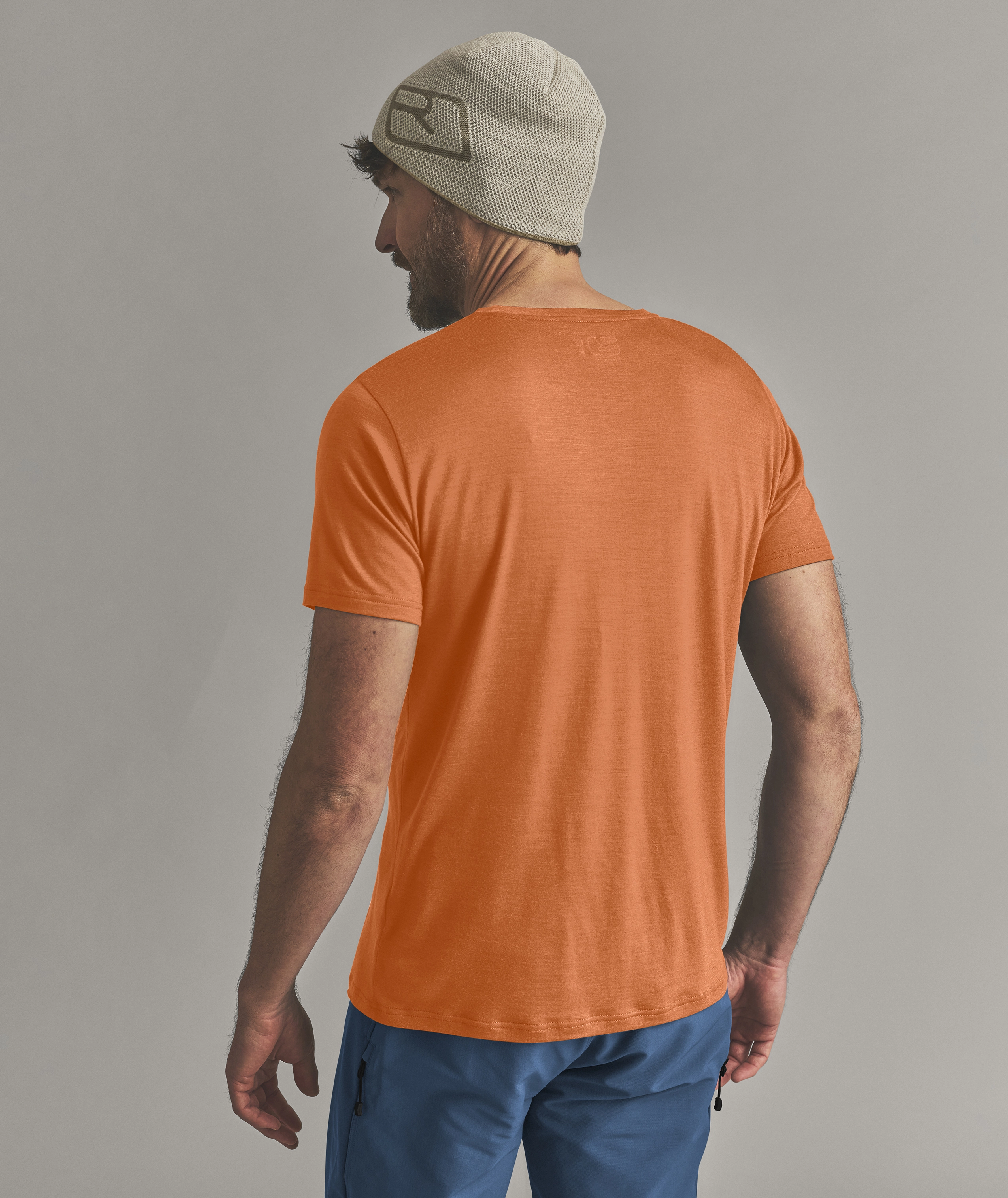 88303-O00722-140-COOL_TRIANGLE_TS_M-M-02.jpg 88303-O00722-140-COOL_TRIANGLE_TS_M-M-02.jpg