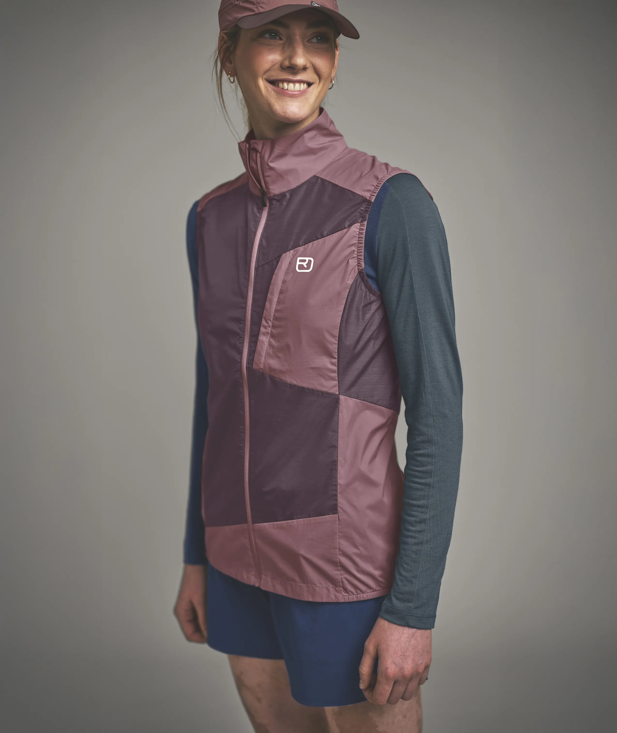 62753-TRACE_WINDBREAKER_VST_W-D-02.jpg 62753-TRACE_WINDBREAKER_VST_W-D-02.jpg