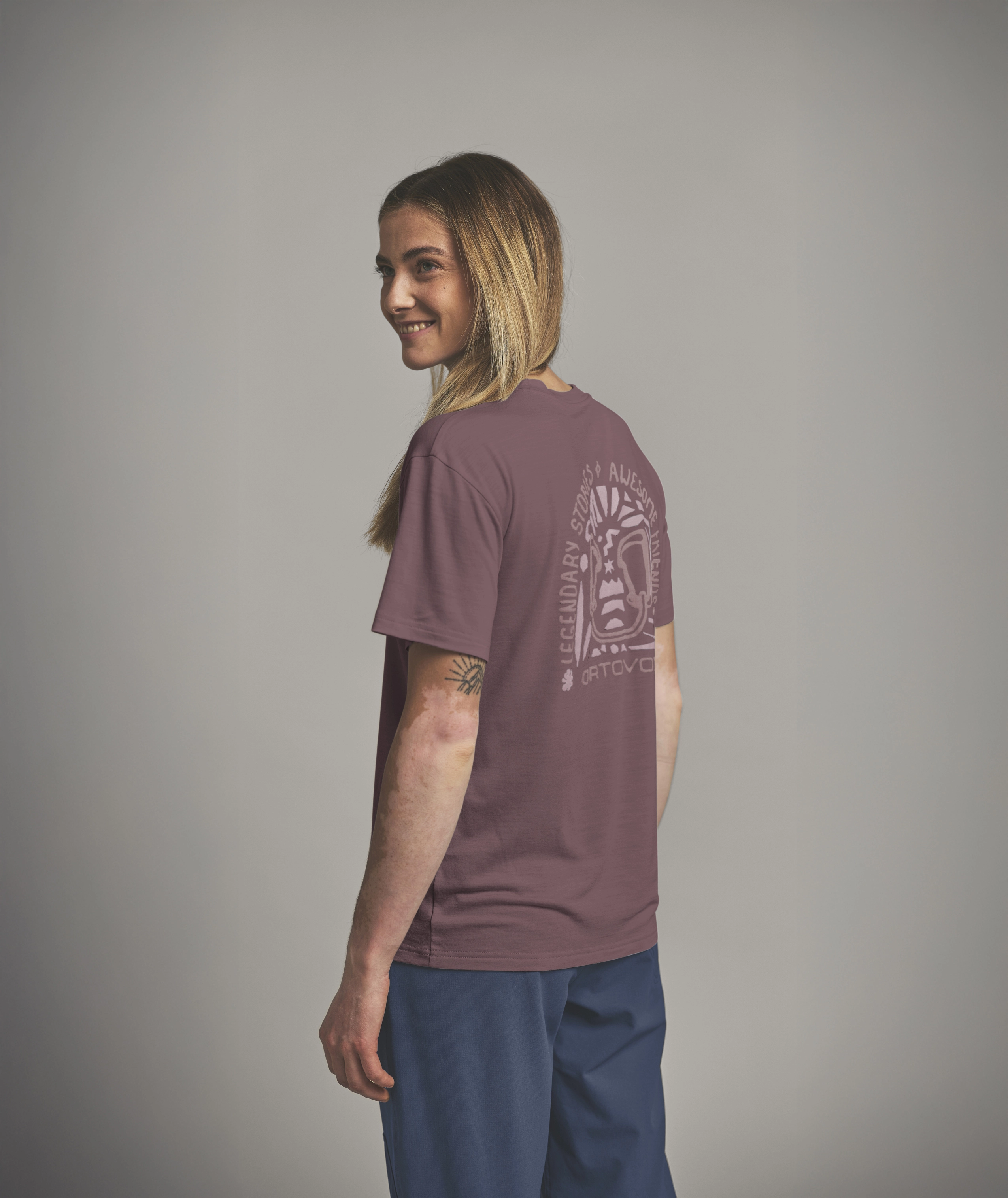 88921-70401-150_COOL_CLIMBING_VIBES_TS_W-D-02.jpg 88921-70401-150_COOL_CLIMBING_VIBES_TS_W-D-02.jpg, t-shirt, short sleeve, peach, graphic back, crew neck