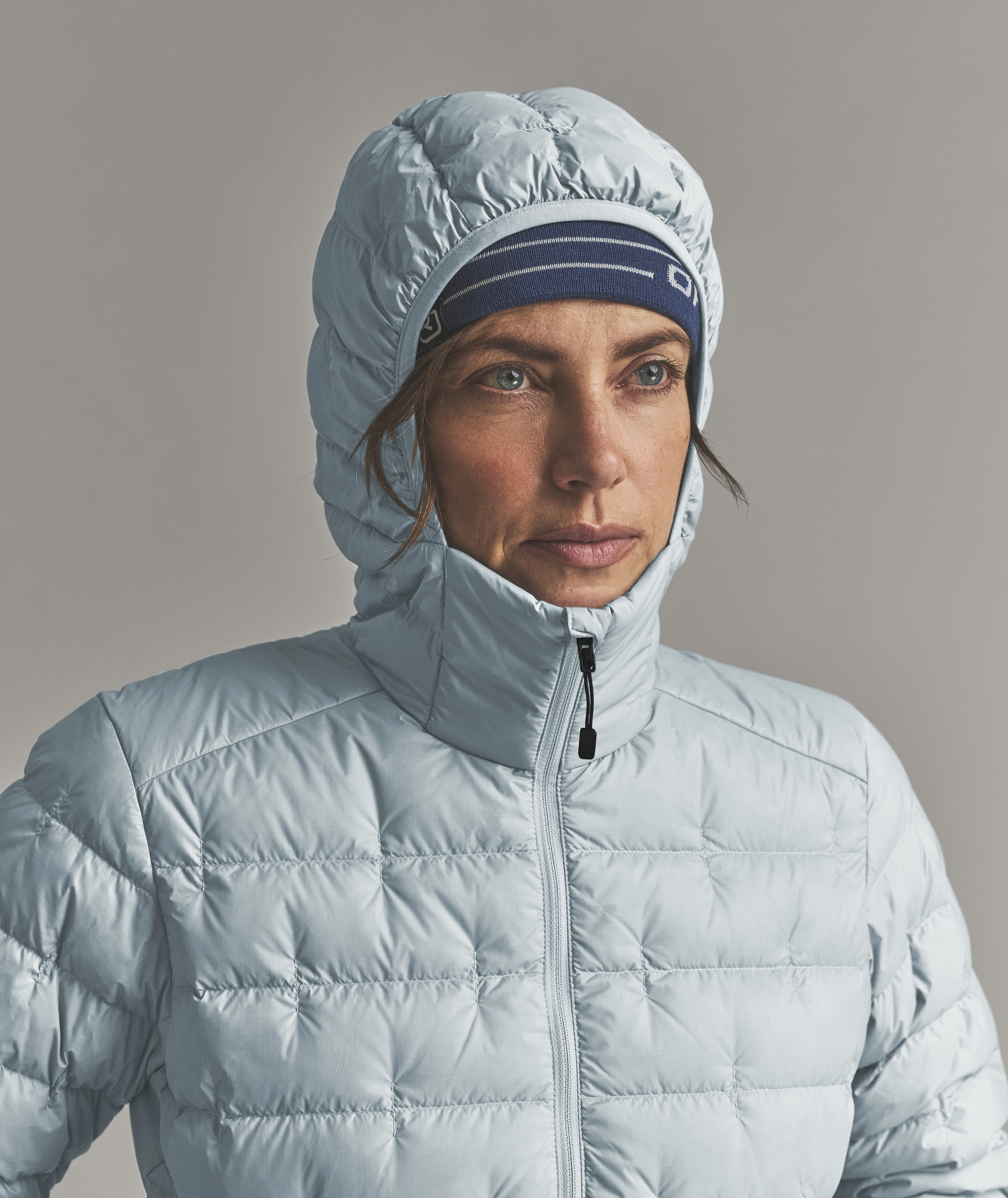 DOWNWOOL 180 HOODED JACKET W DOWNWOOL 180 HOODED JACKET W