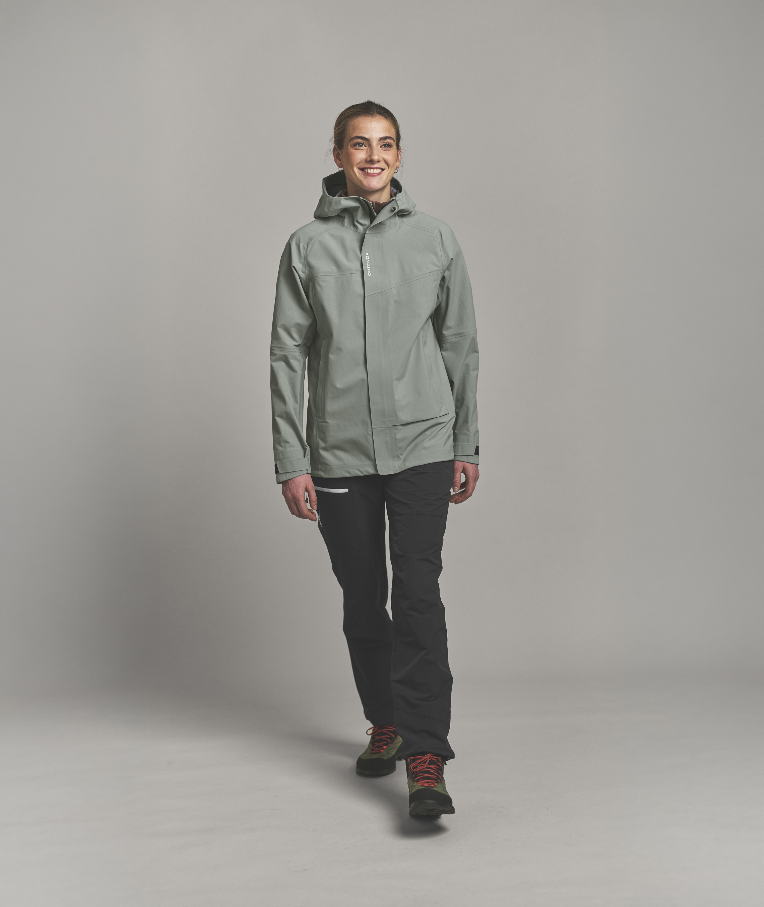 70259-SECEDA_3L_JACKET_W-D-01.jpg 70259-SECEDA_3L_JACKET_W-D-01.jpg, jacket, hooded, softshell, light gray, women's pants