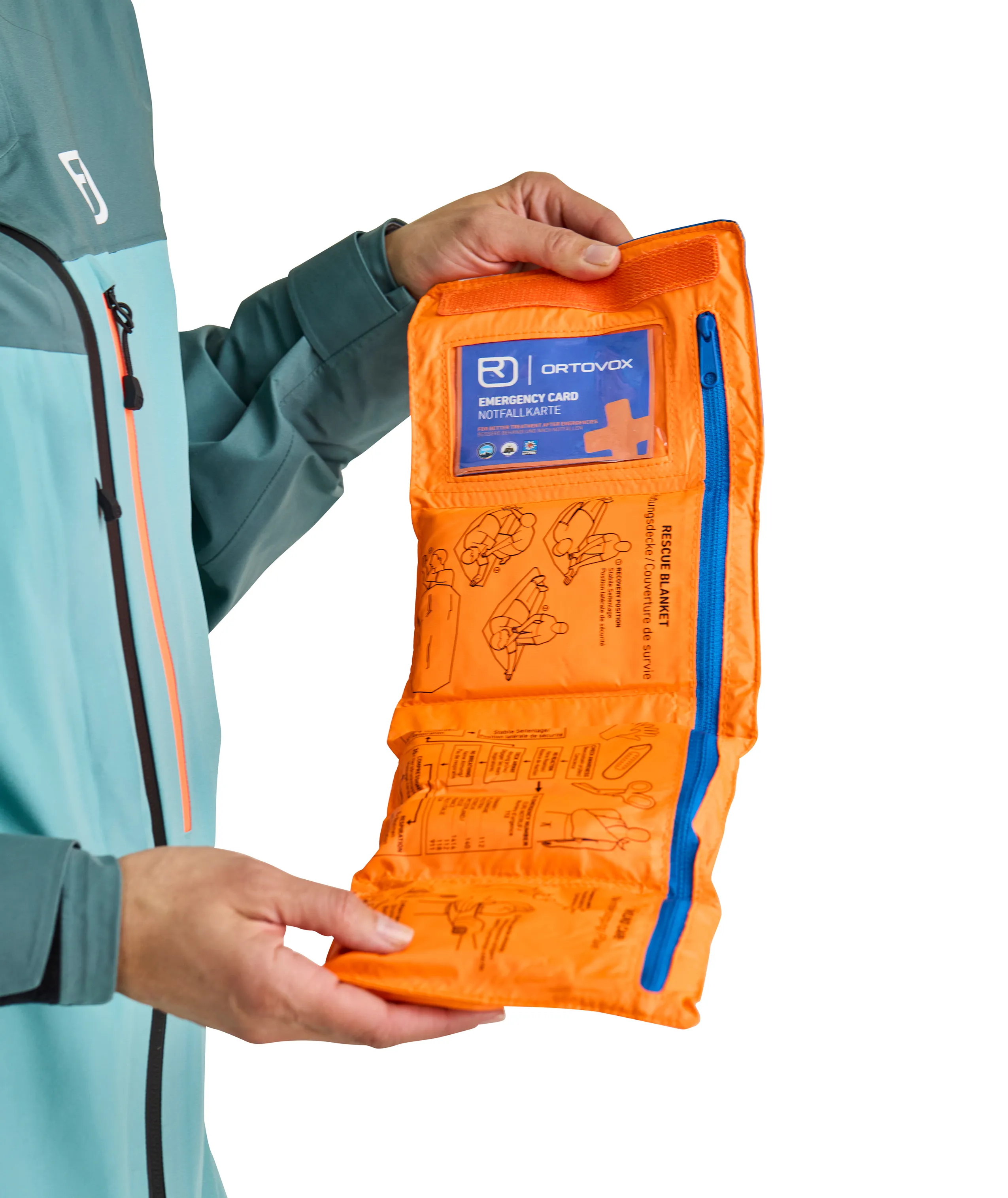 23302-FIRST_AID_ROLL_DOC_MID-M-02.jpg 23302-FIRST_AID_ROLL_DOC_MID-M-02.jpg