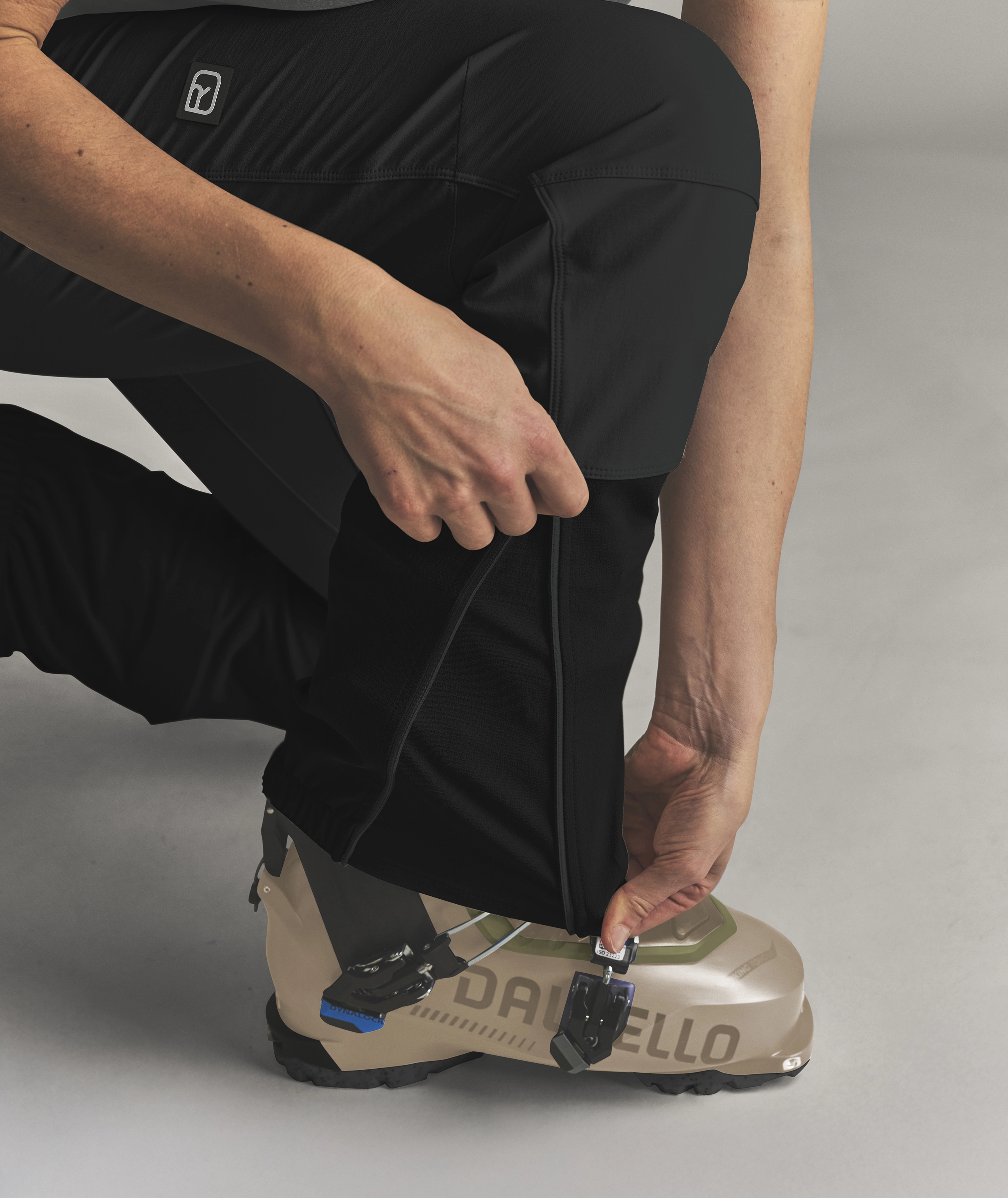 VENET SOFTSHELL PANTS W VENET SOFTSHELL PANTS W