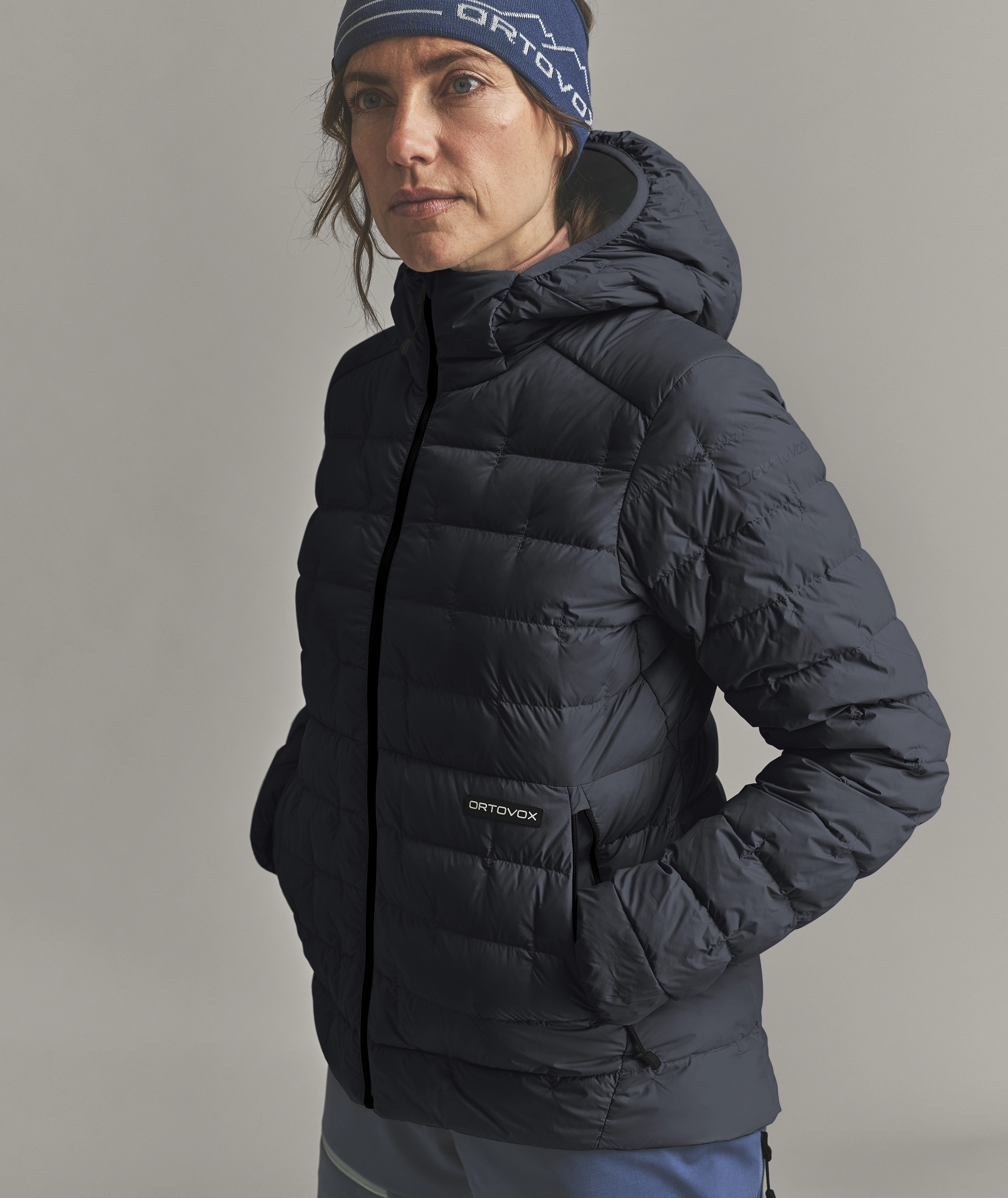 DOWNWOOL 180 HOODED JACKET W