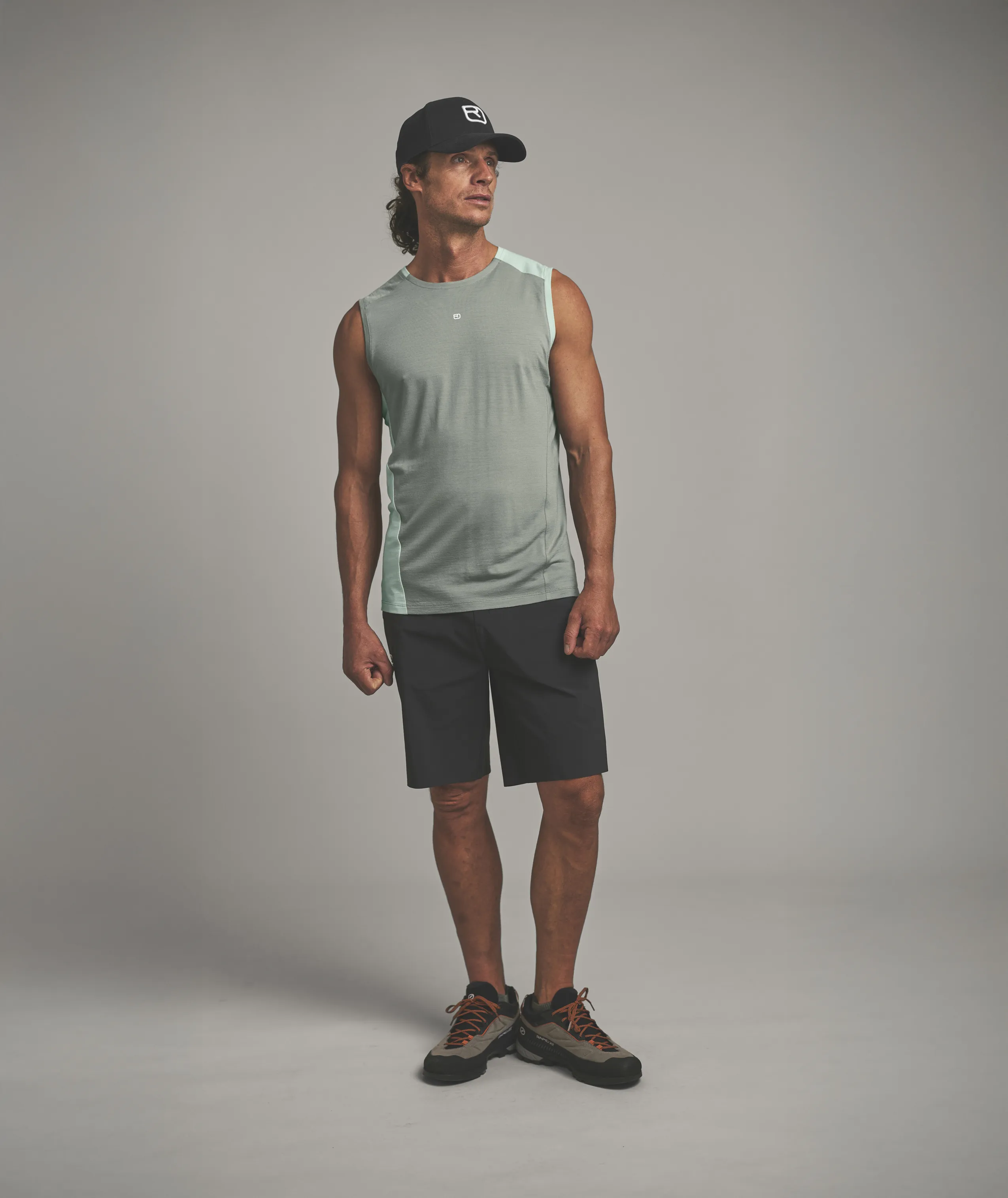 120 COOL TEC FAST UPWARD TOP M Clothing, Shirt