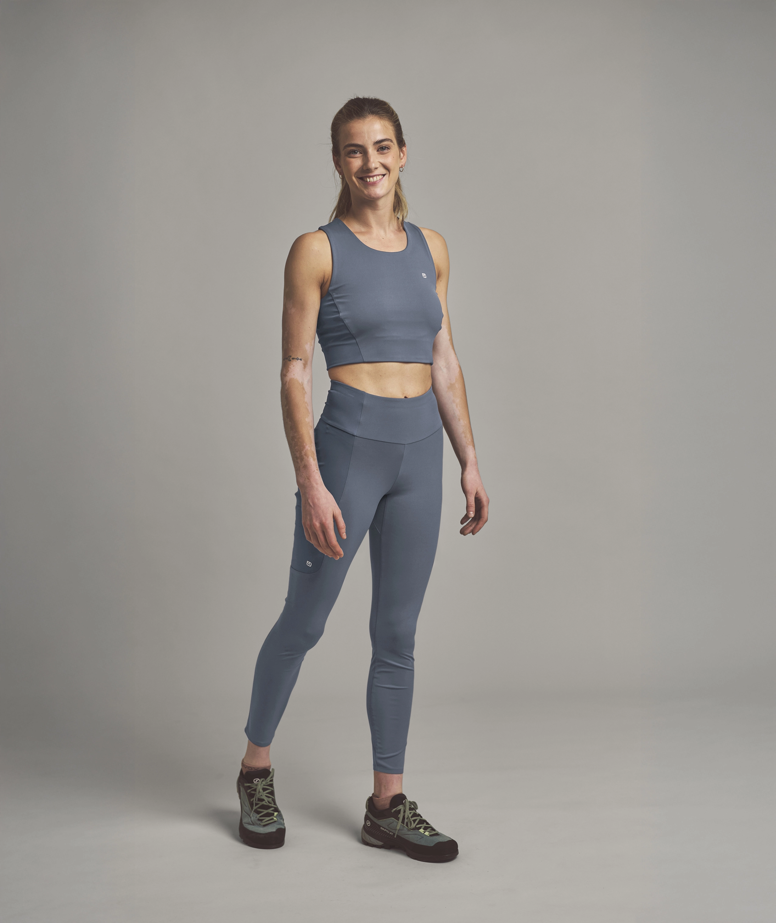 ALL MOUNTAIN TIGHTS W athletic wear, tank top, leggings, blue, sportswear