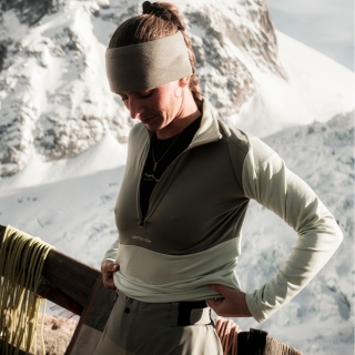 <p style="text-align: center;">The lightweight</p>